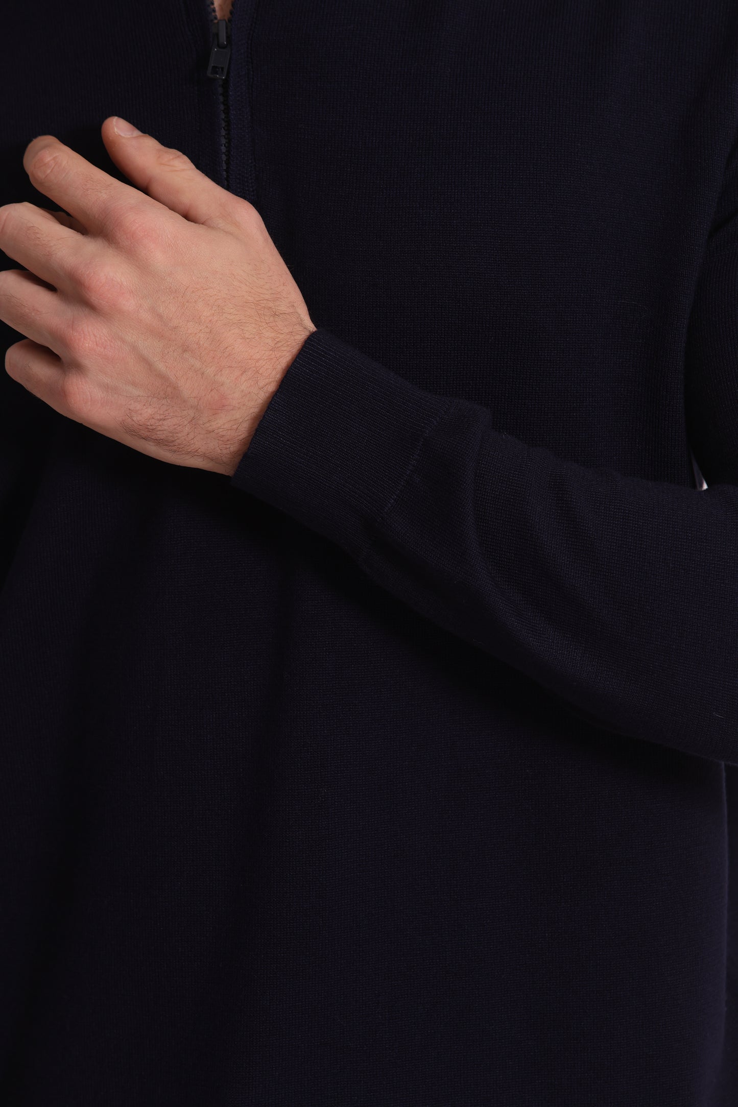 PULLOVER IN MAGLIA CON ZIP