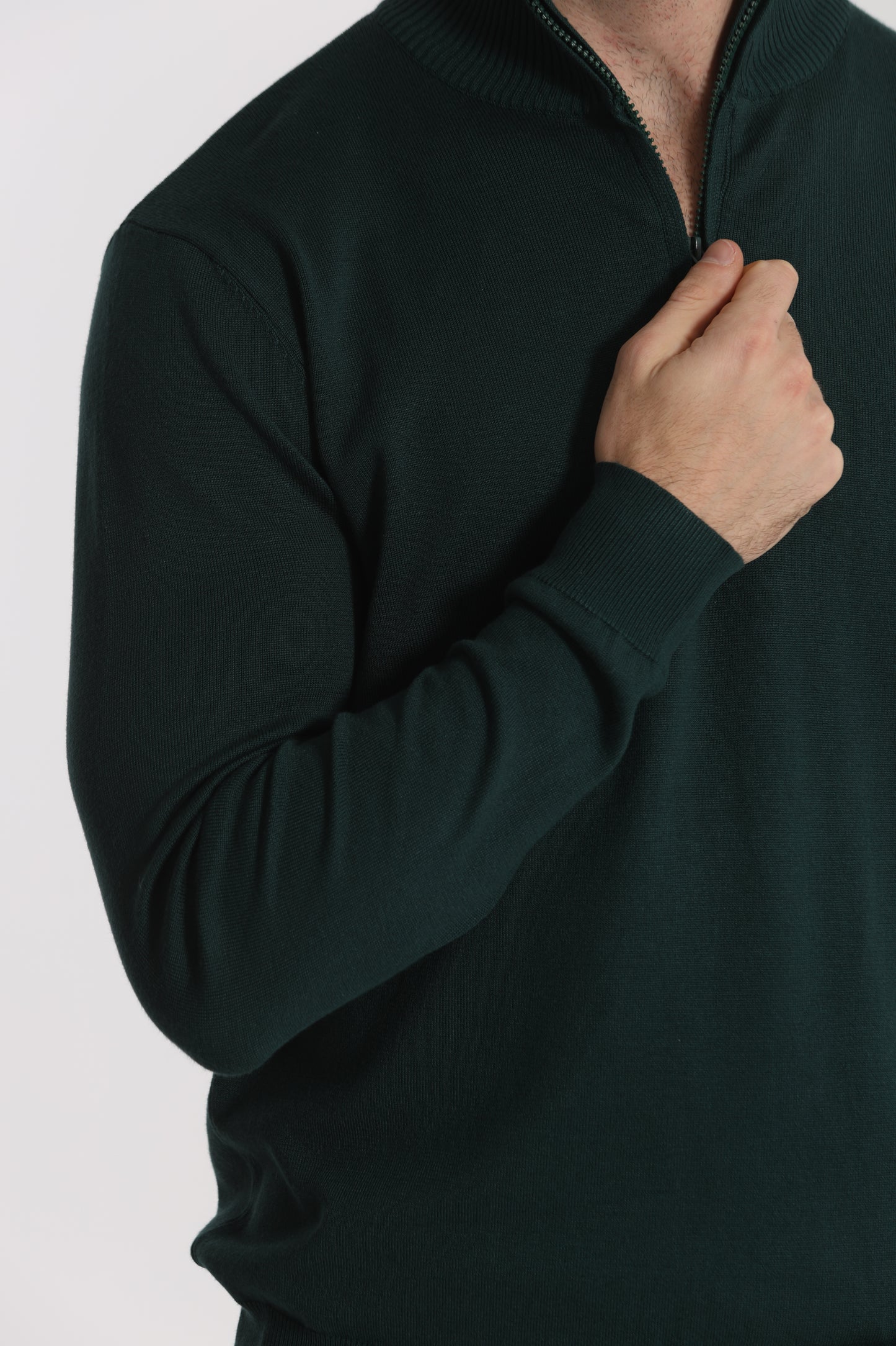 PULLOVER IN MAGLIA CON ZIP
