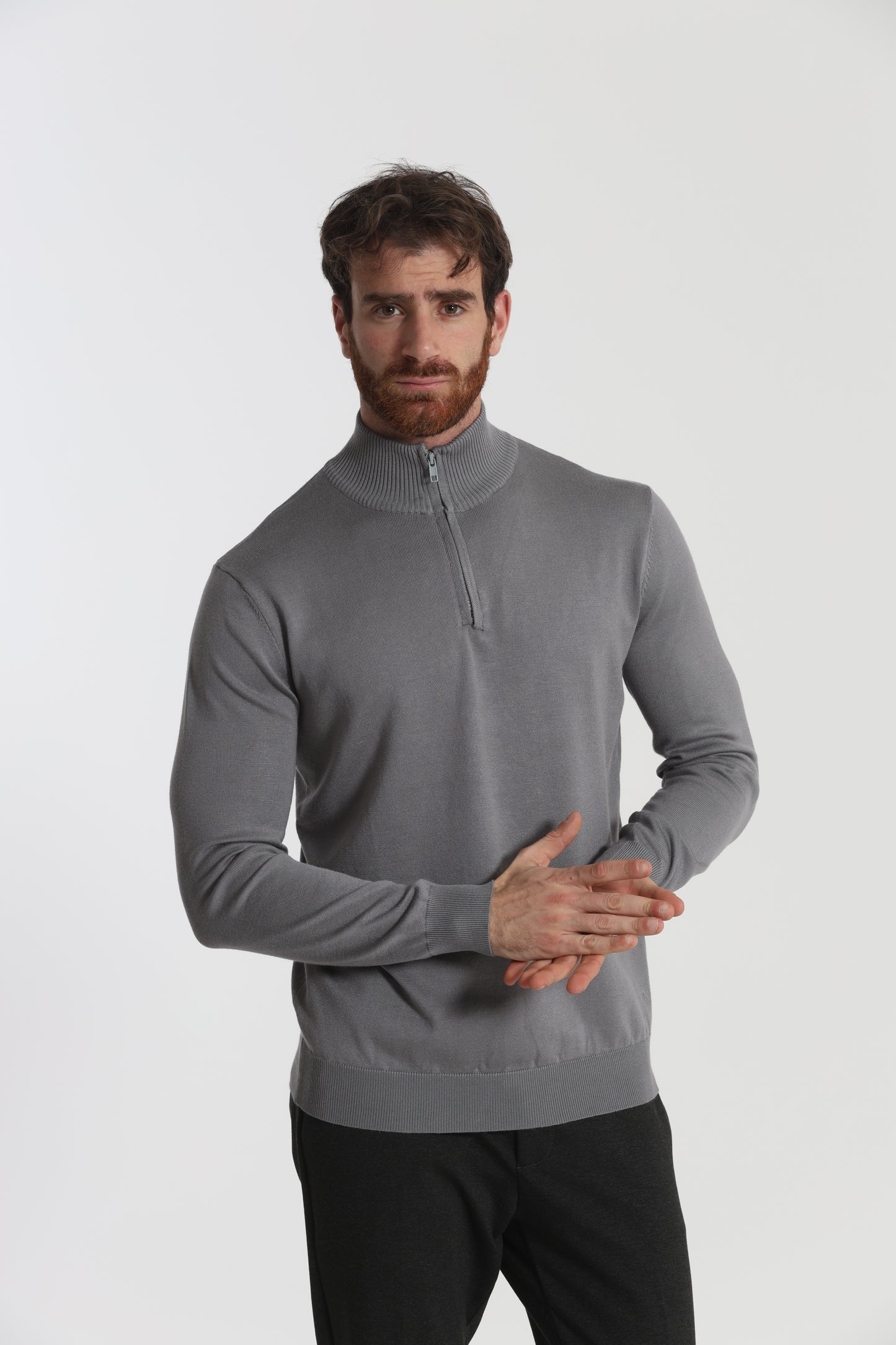 PULLOVER IN MAGLIA CON ZIP