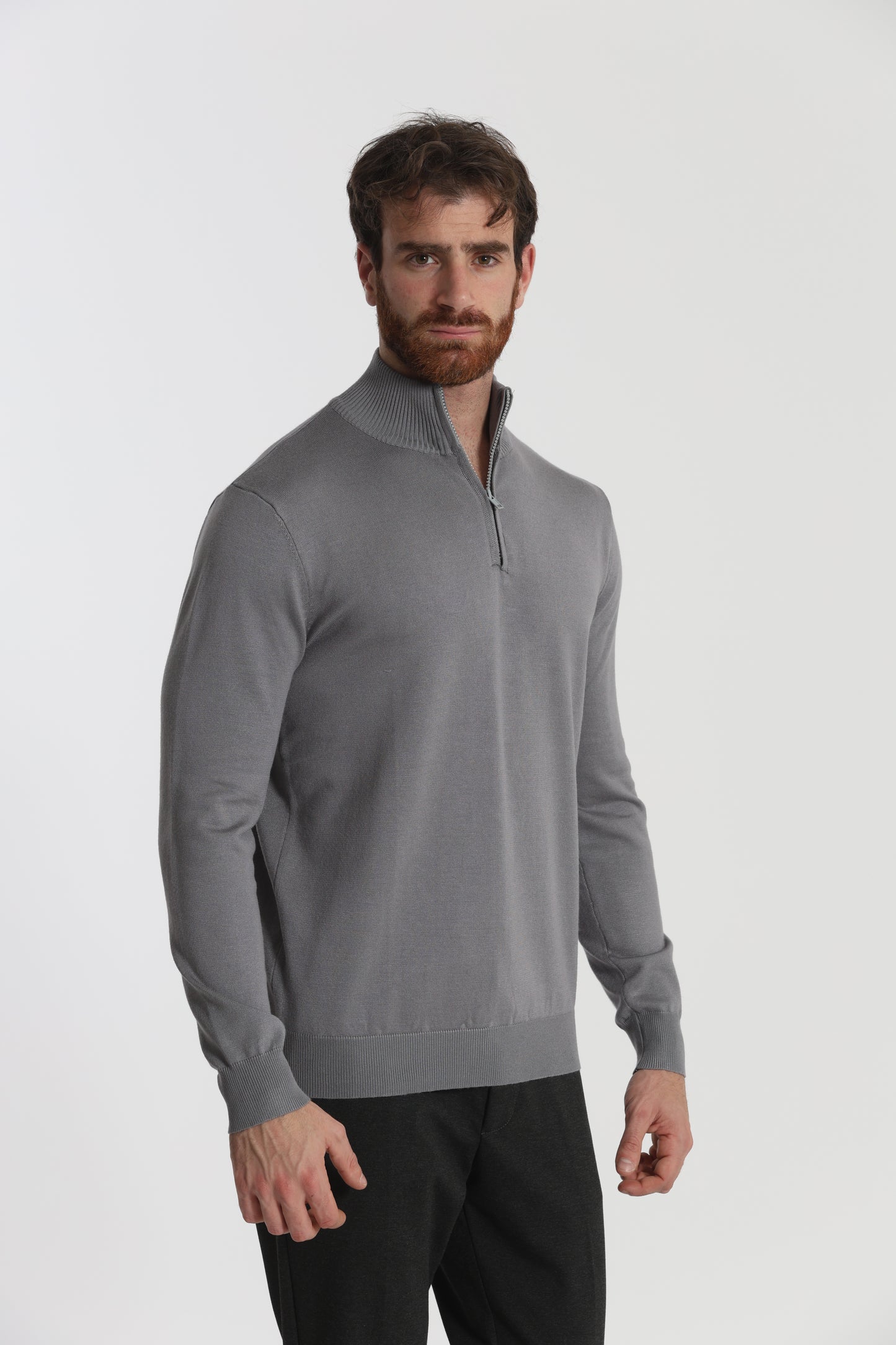 PULLOVER IN MAGLIA CON ZIP
