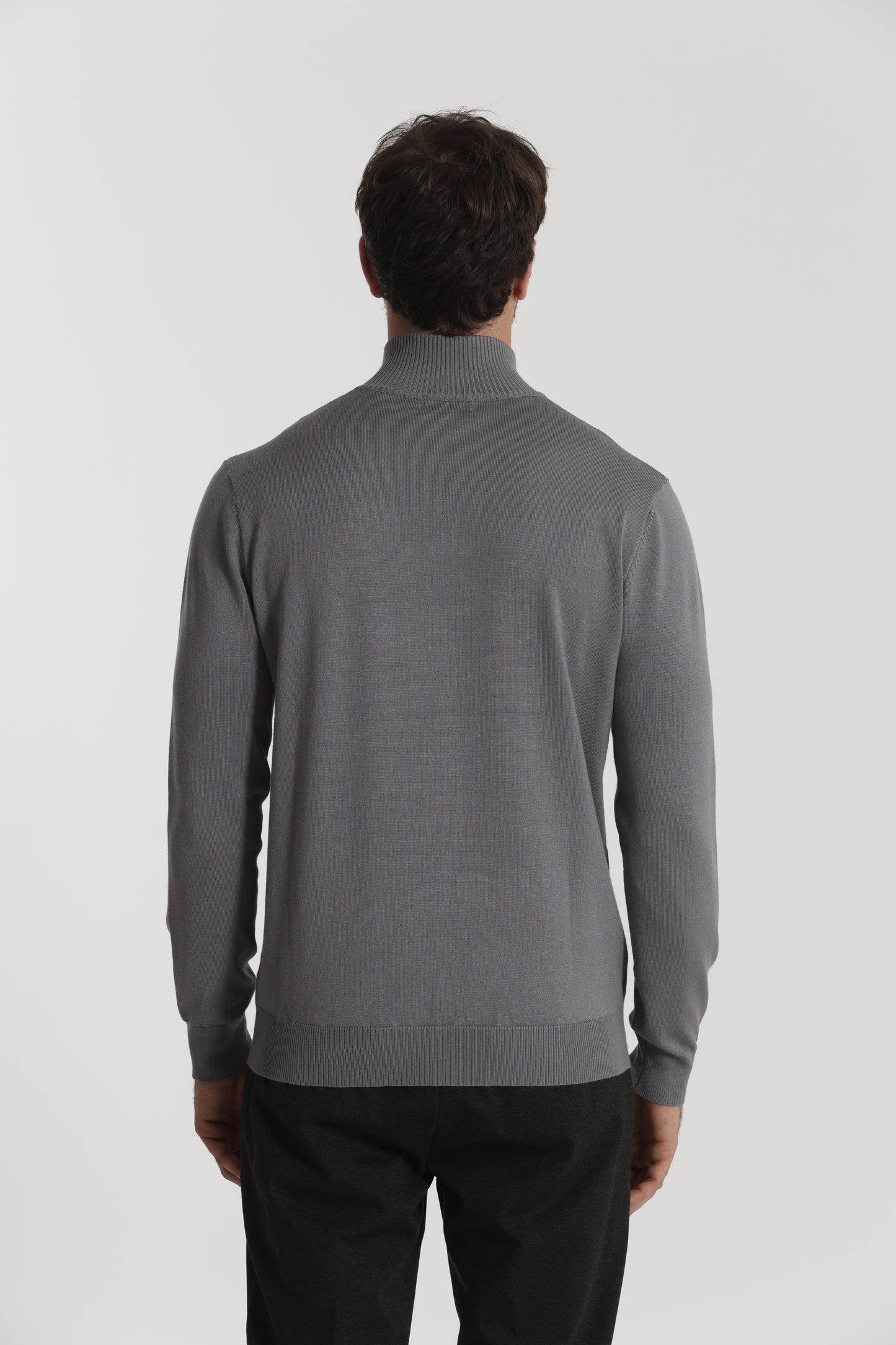 PULLOVER IN MAGLIA CON ZIP