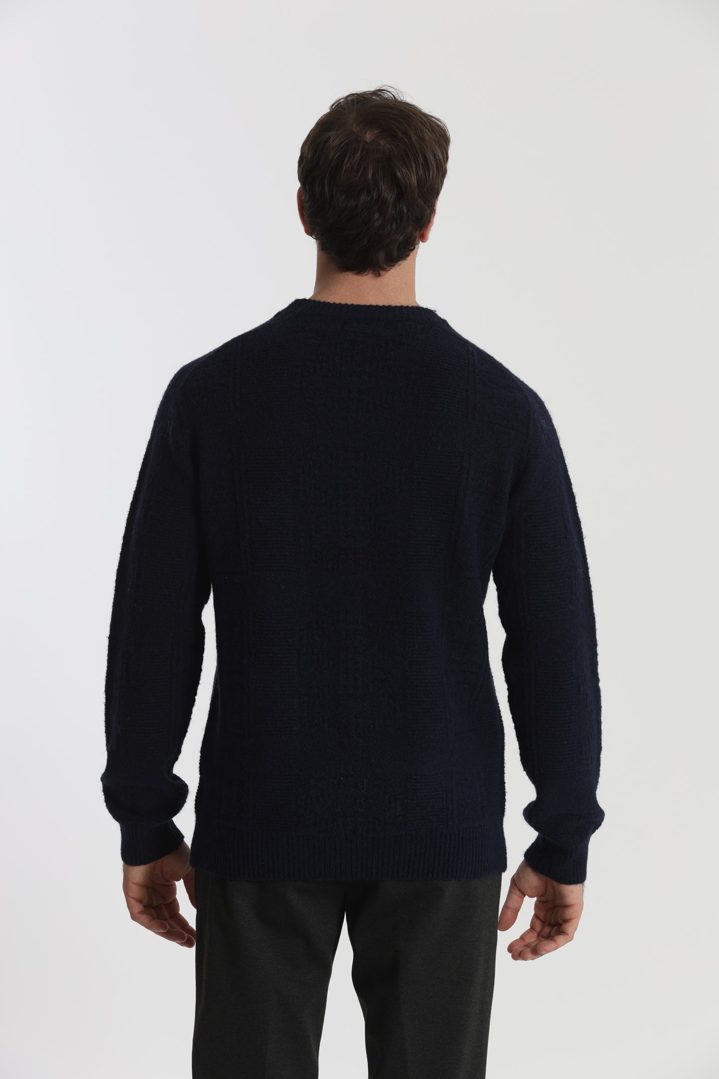 MAGLIA GIROCOLLO CON TEXTURE