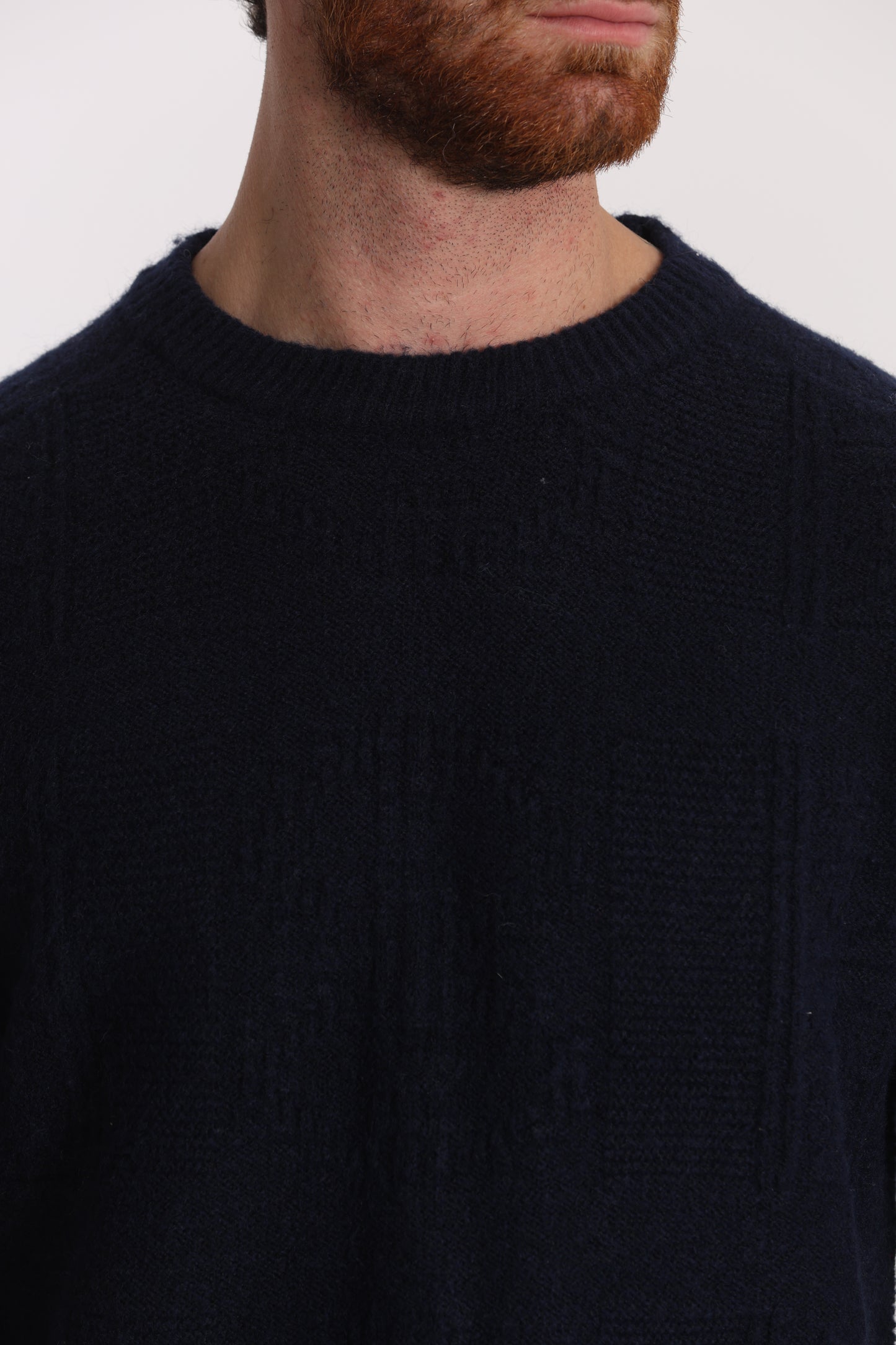 MAGLIA GIROCOLLO CON TEXTURE