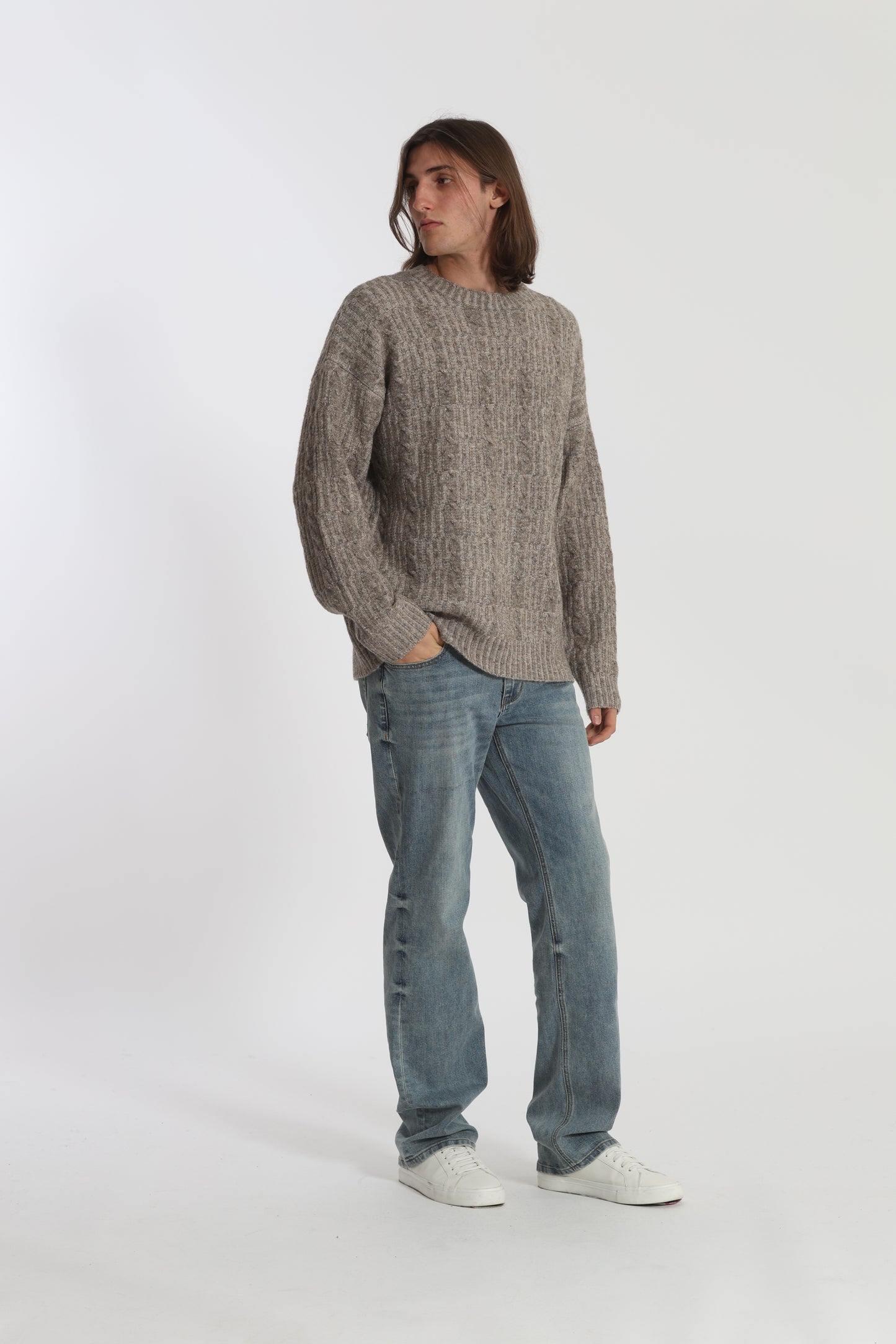 MAGLIA IN MISTO LANA CON TRECCIA
