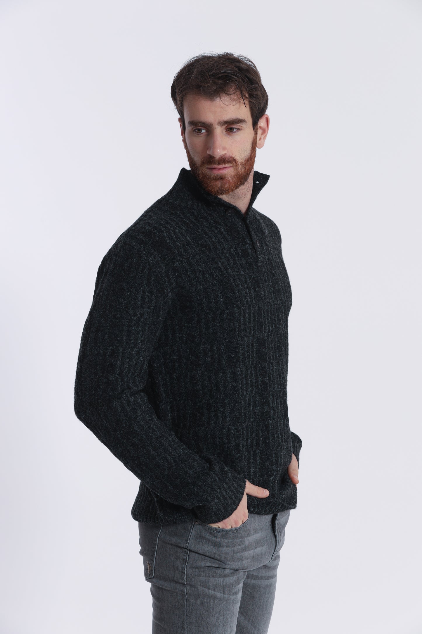 MAGLIA A MEZZO COLLO IN MISTO LANA CON TRECCIA