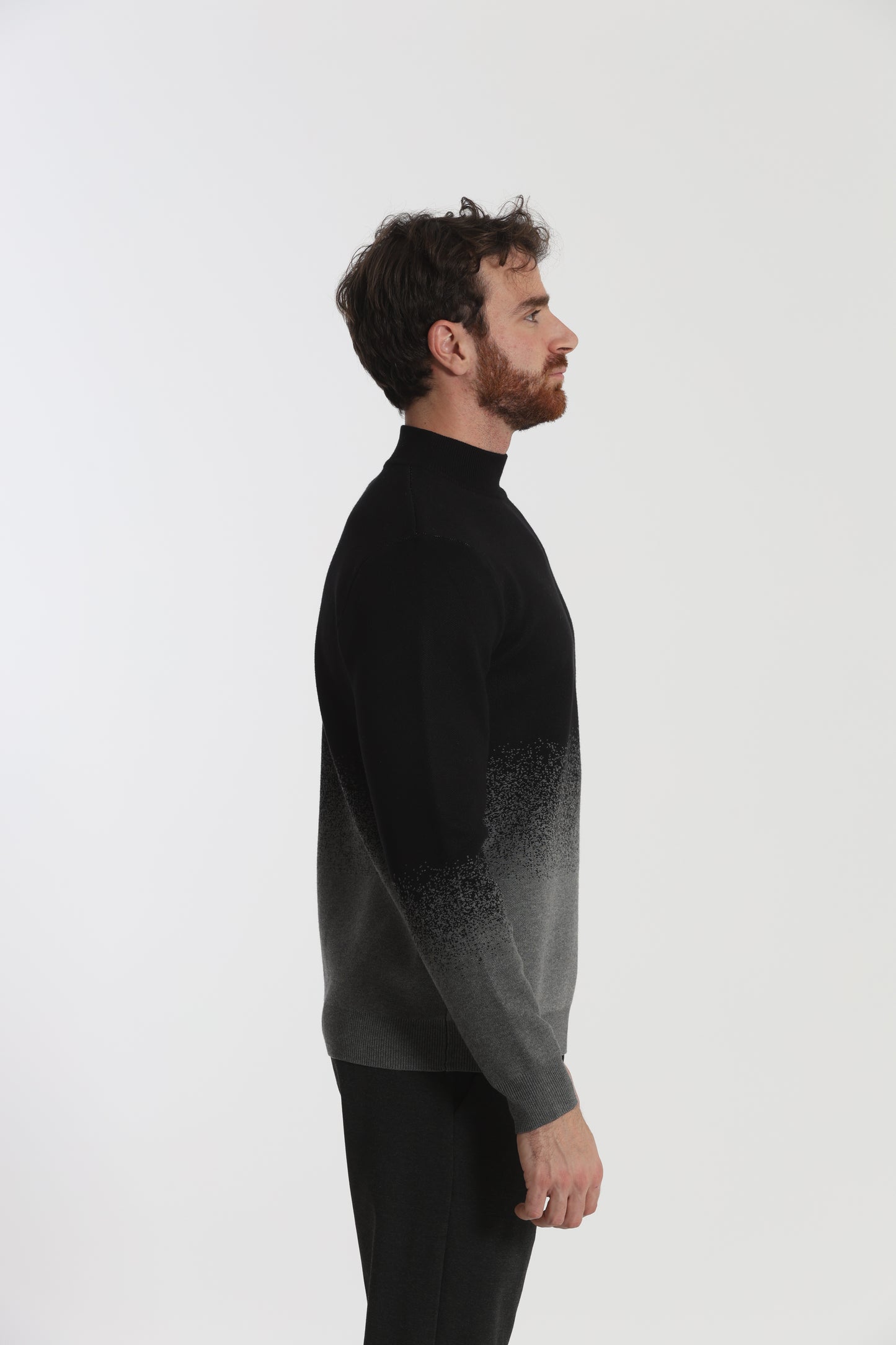 MAGLIA A MEZZO COLLO CON TEXTURE