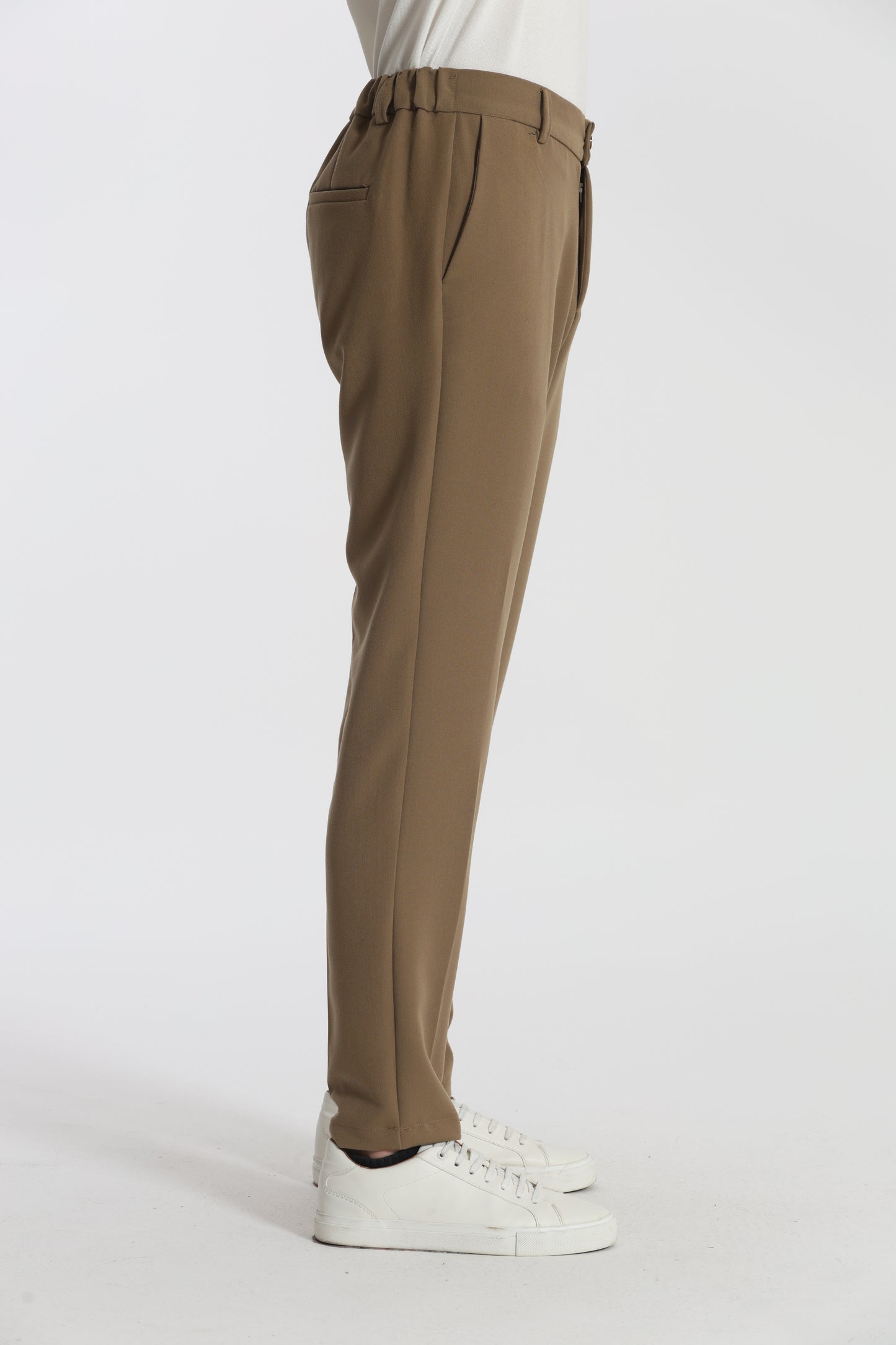PANTALONI CON STRUTTURA CONFORT