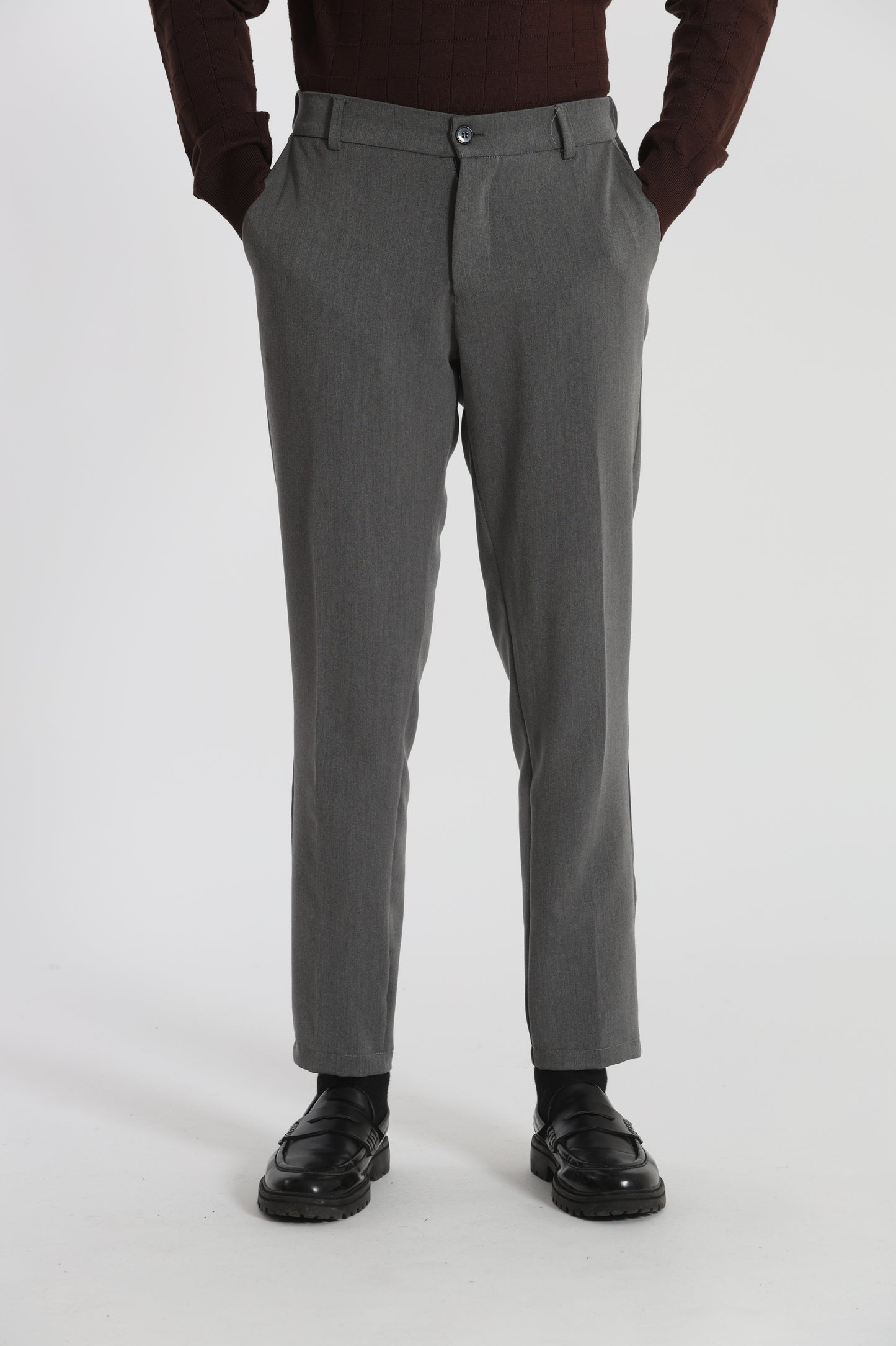 PANTALONI CON STRUTTURA CONFORT