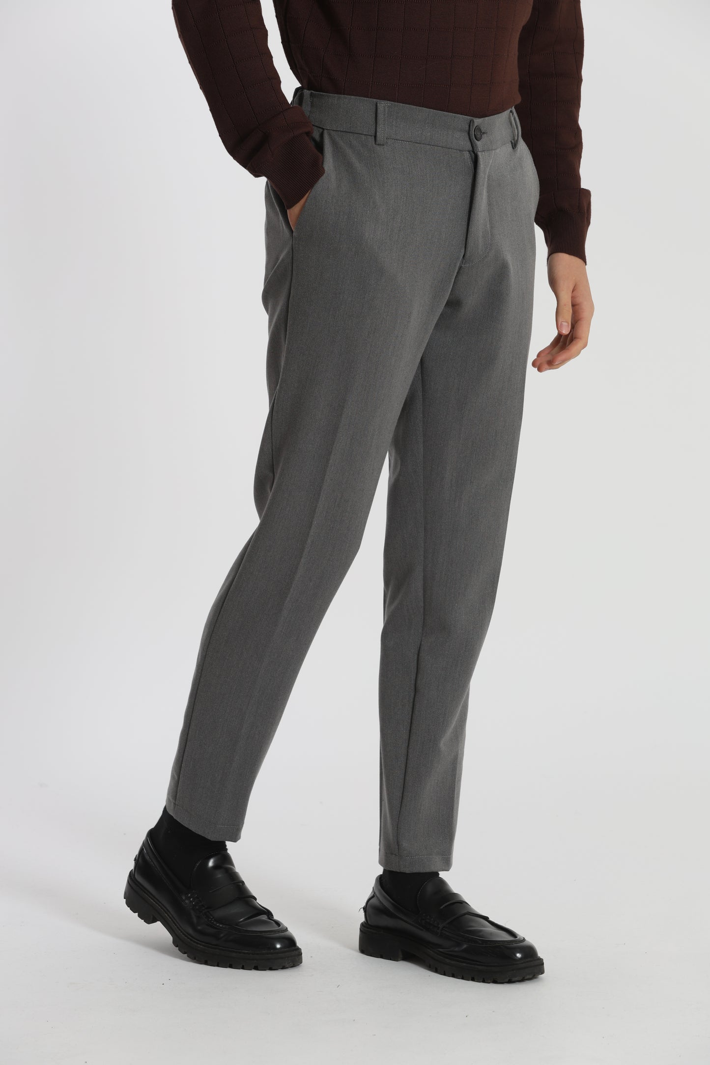 PANTALONI CON STRUTTURA CONFORT