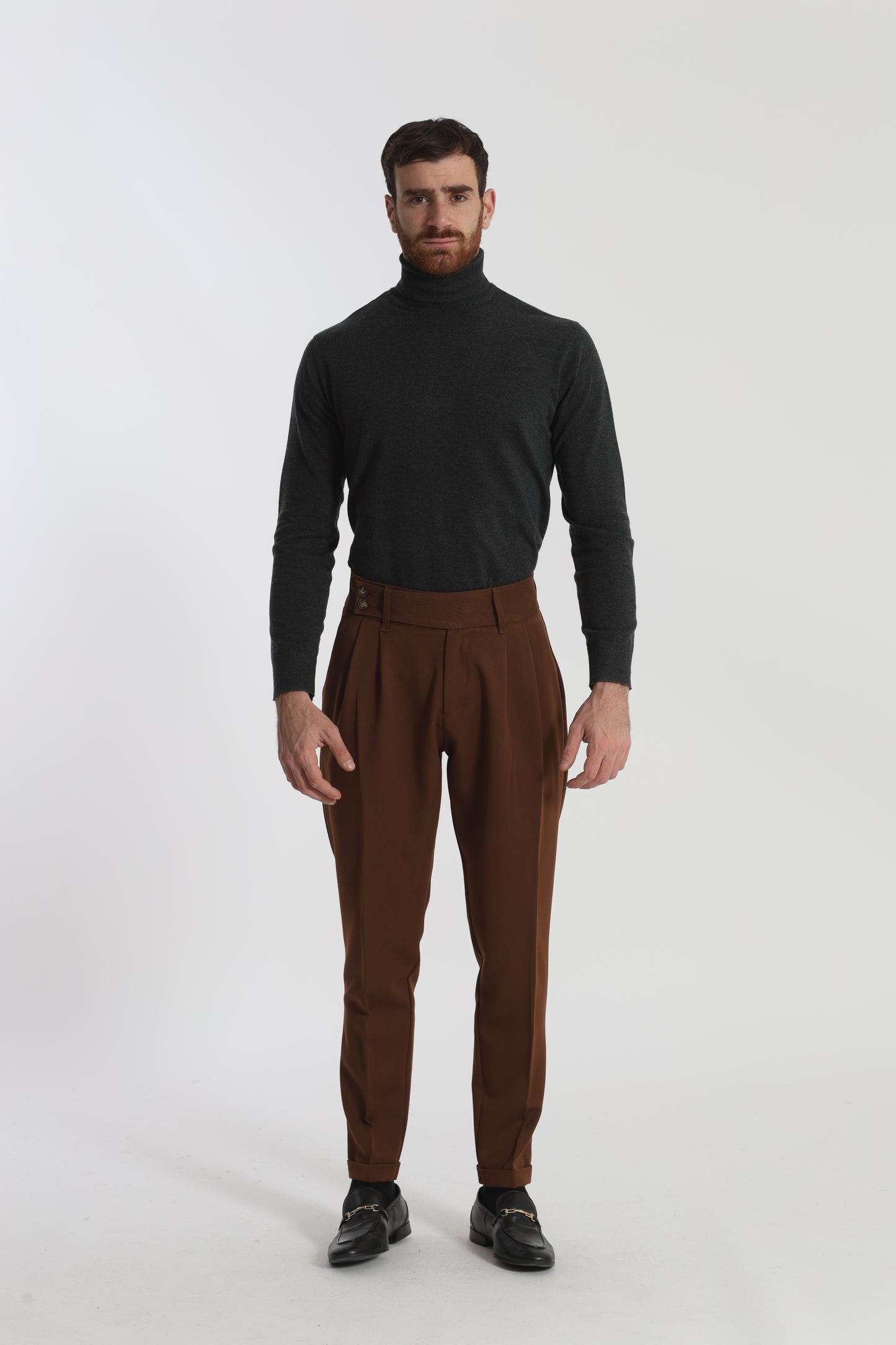PANTALONI CON CINTURA