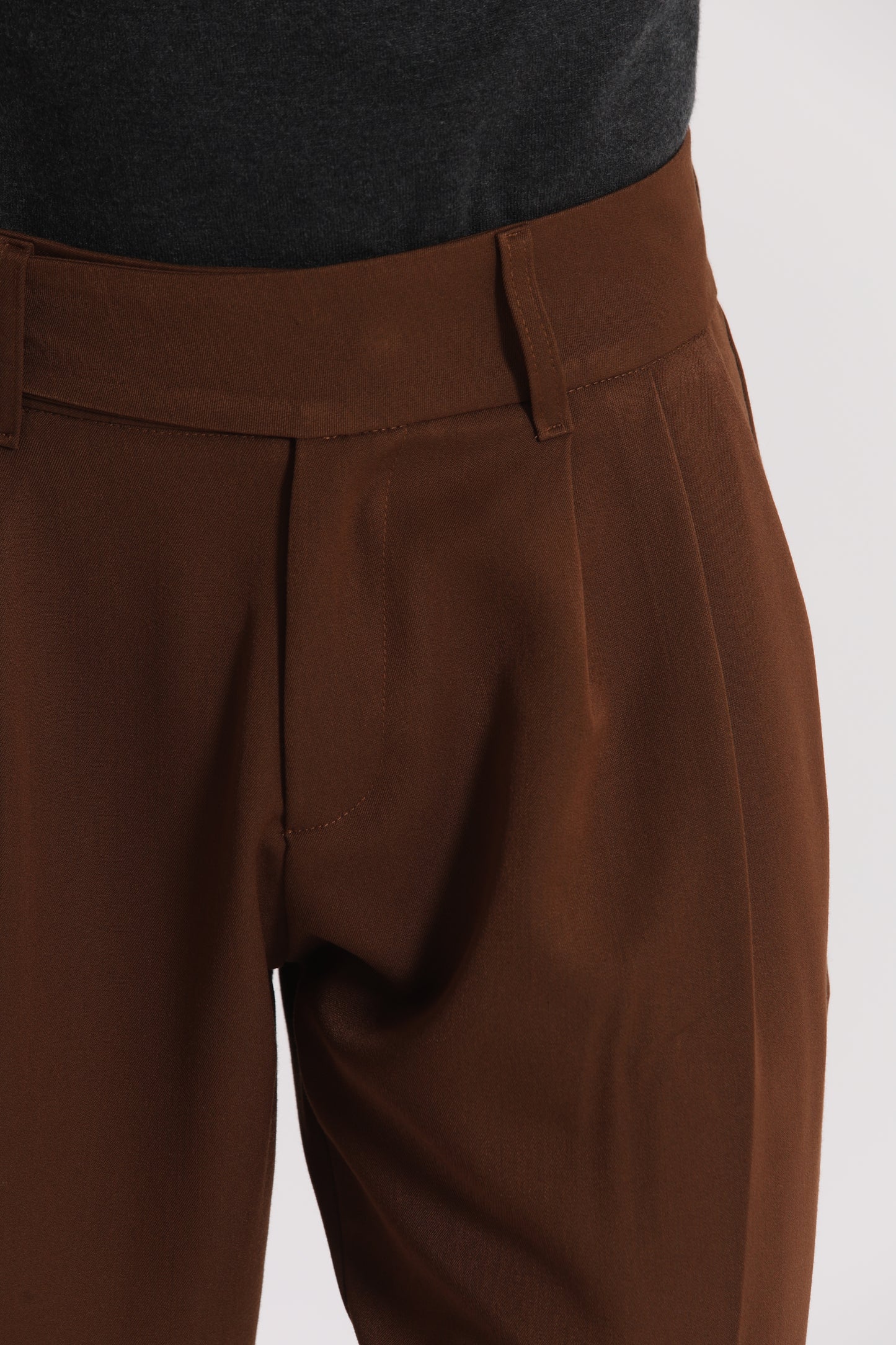 PANTALONI CON CINTURA
