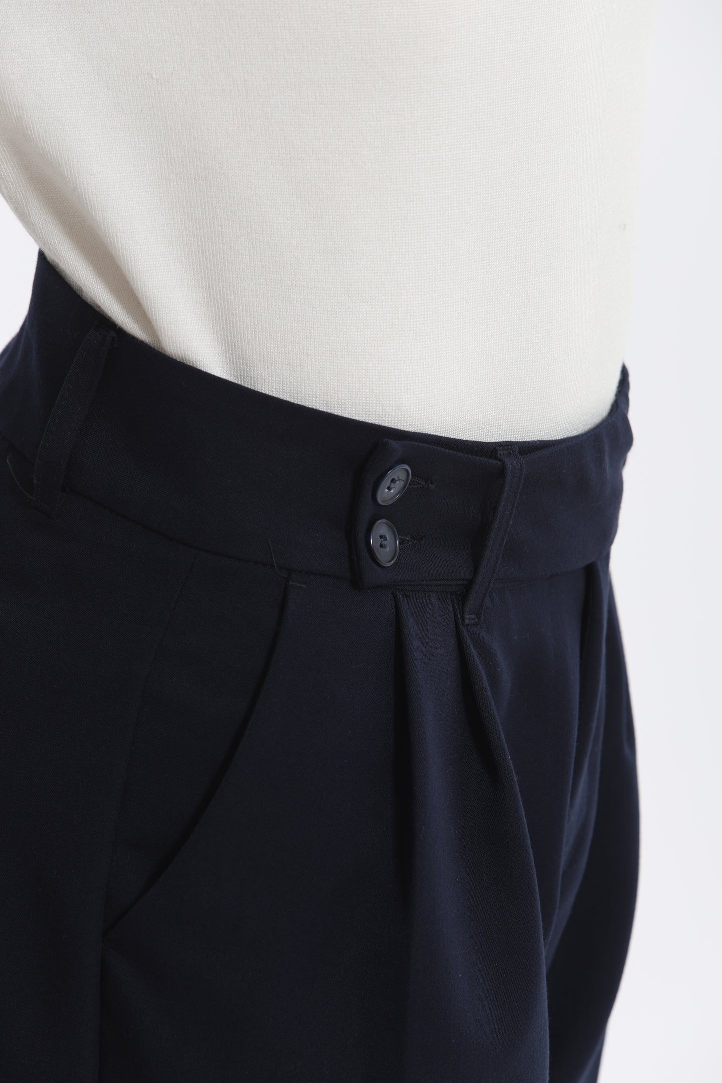 PANTALONI CON CINTURA