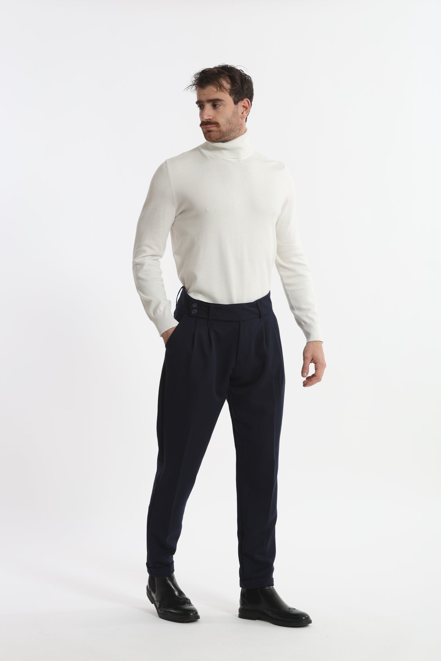 PANTALONI CON CINTURA