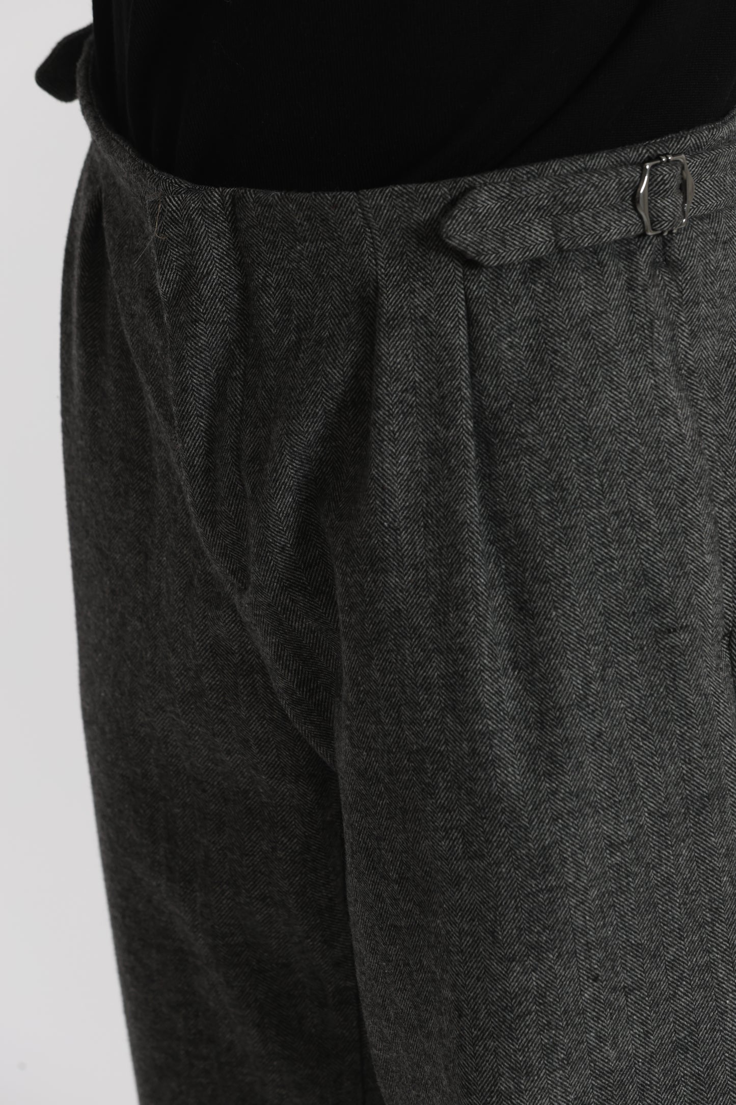 PANTALONI IN MISTO LANA CON CINTURINI