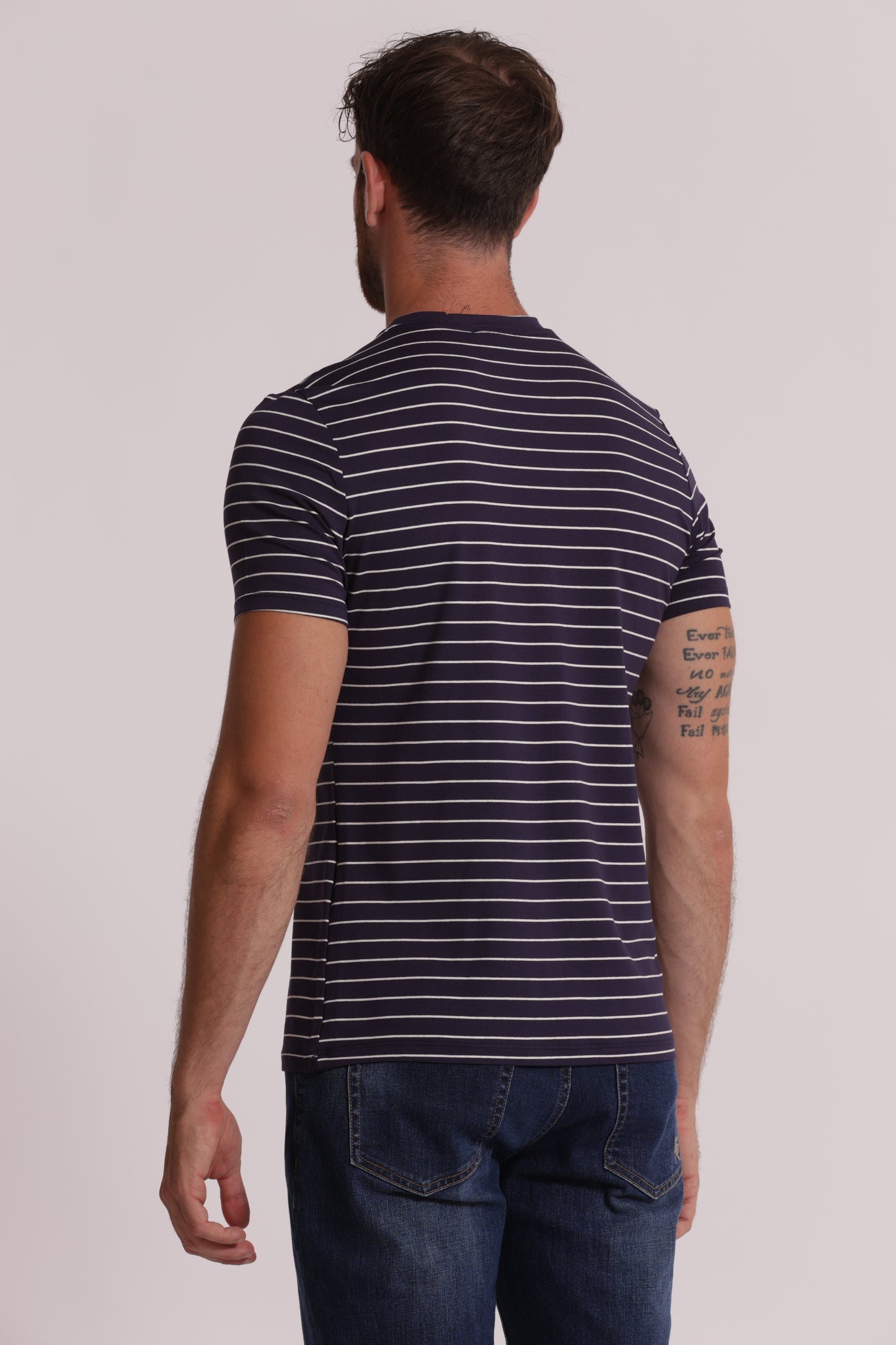 T-SHIRT GIROCOLLO CON TASCHINO MARINIERE