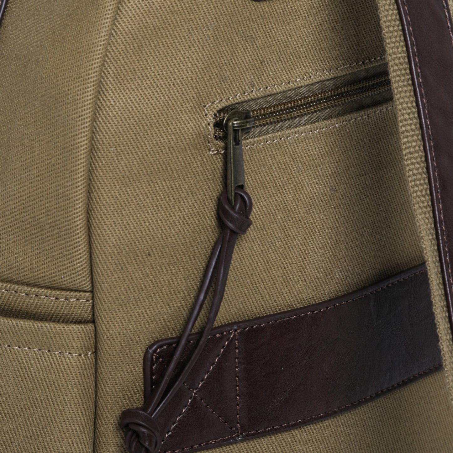 ZAINO IN CANVAS CON FIBBIA