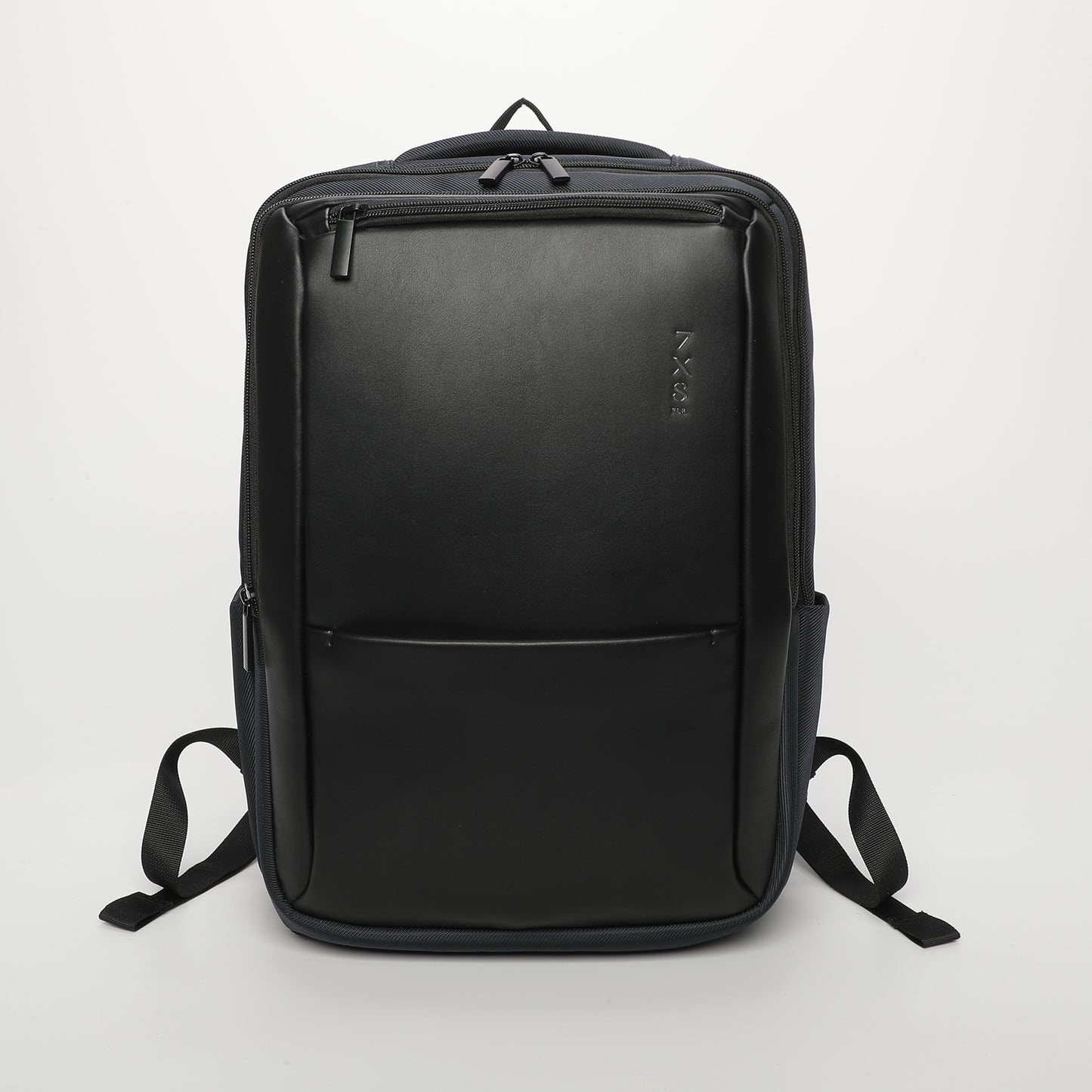 ZAINO CON TASCHE