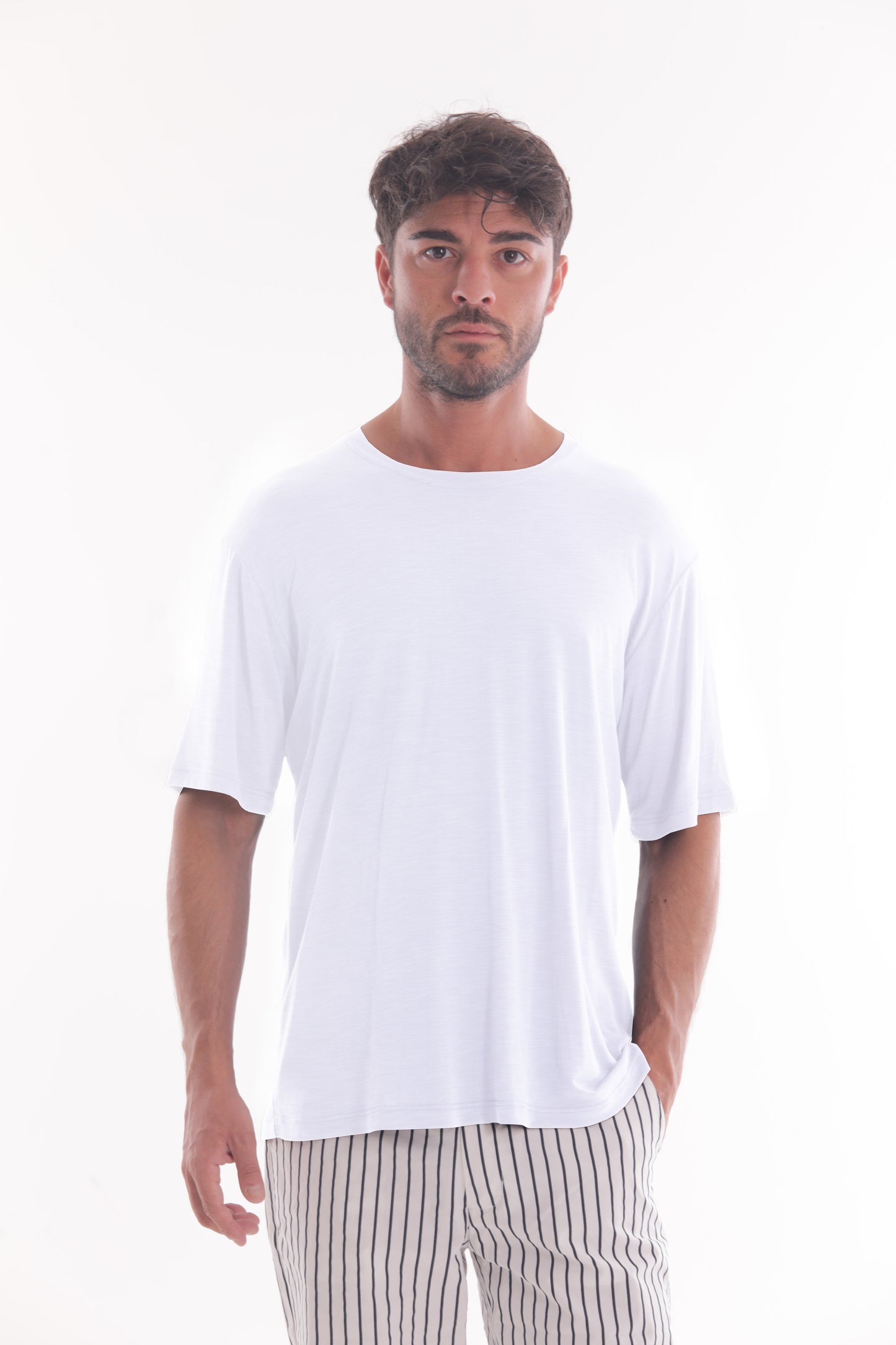 T-SHIRT BASIC SCOLLO TONDO