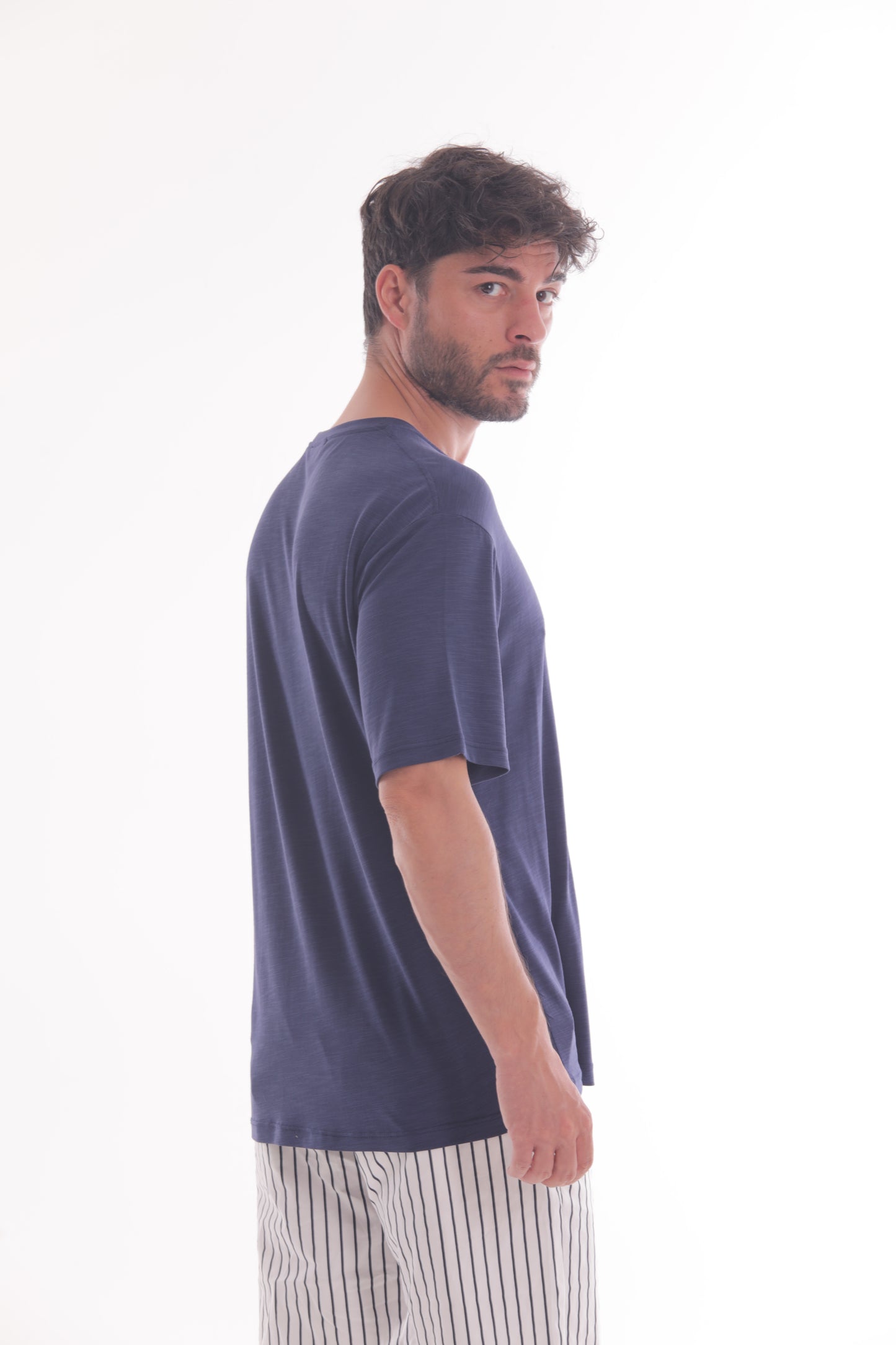 T-SHIRT BASIC SCOLLO TONDO