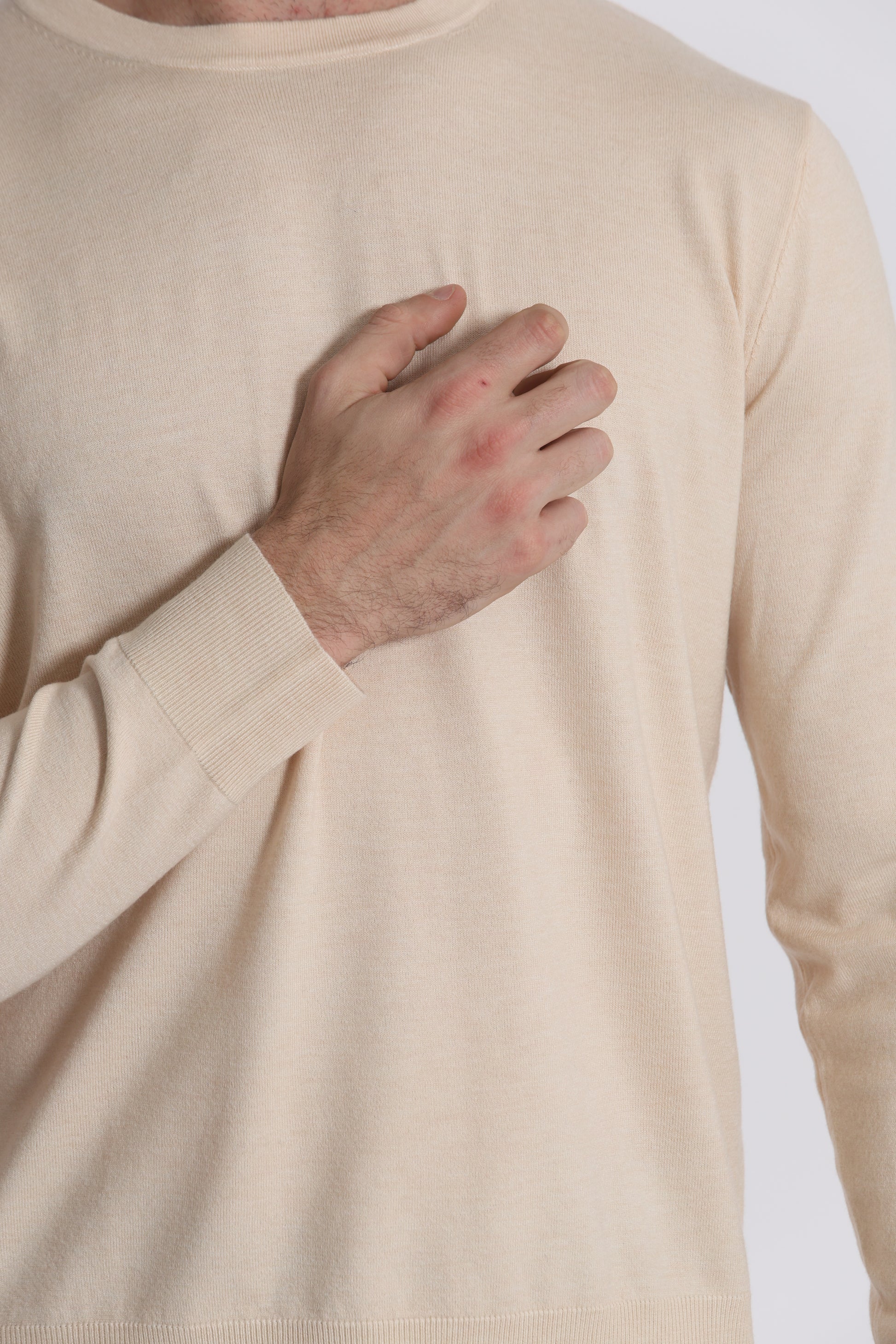 MAGLIA GIROCOLLO MANO CASHMERE