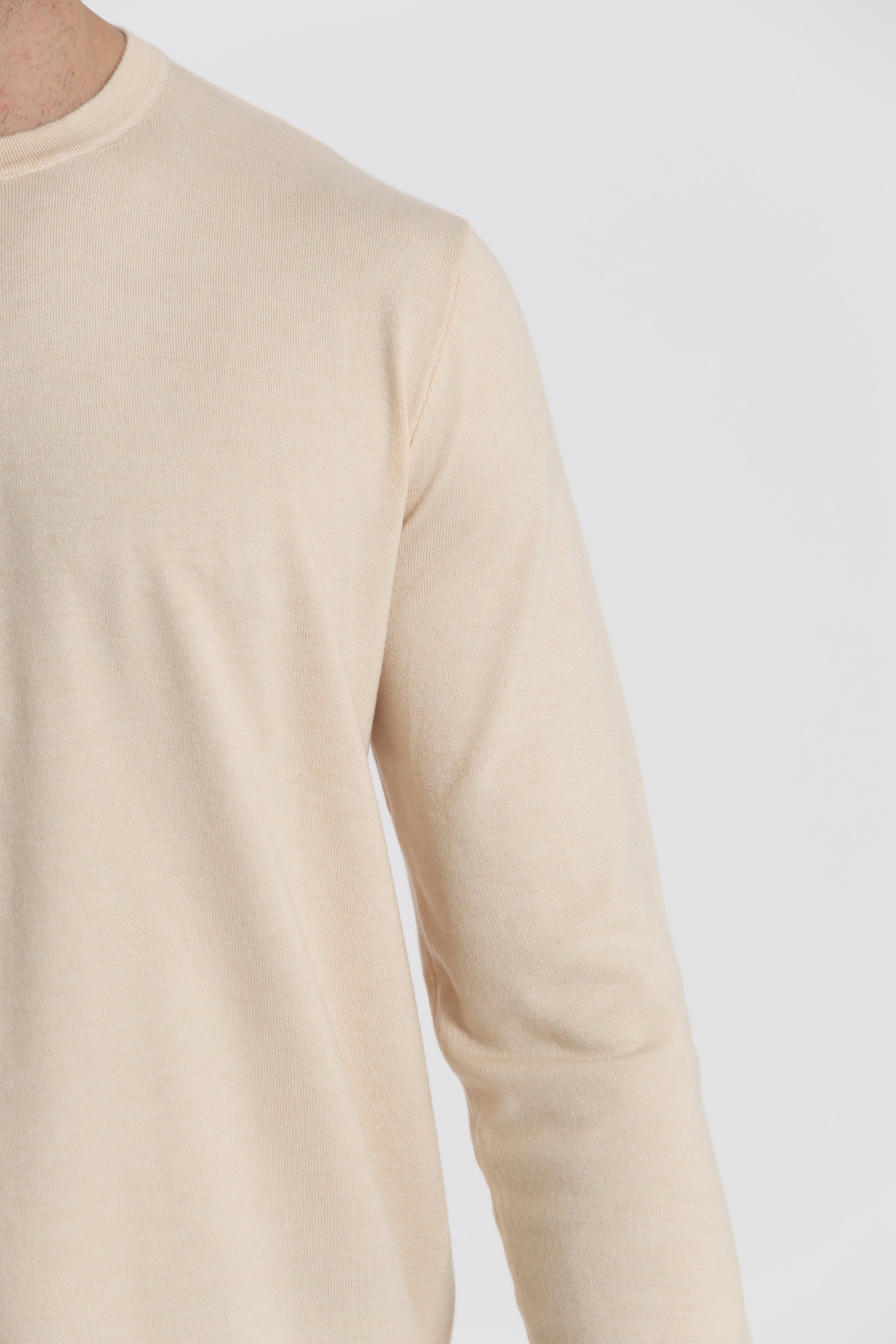 MAGLIA GIROCOLLO MANO CASHMERE