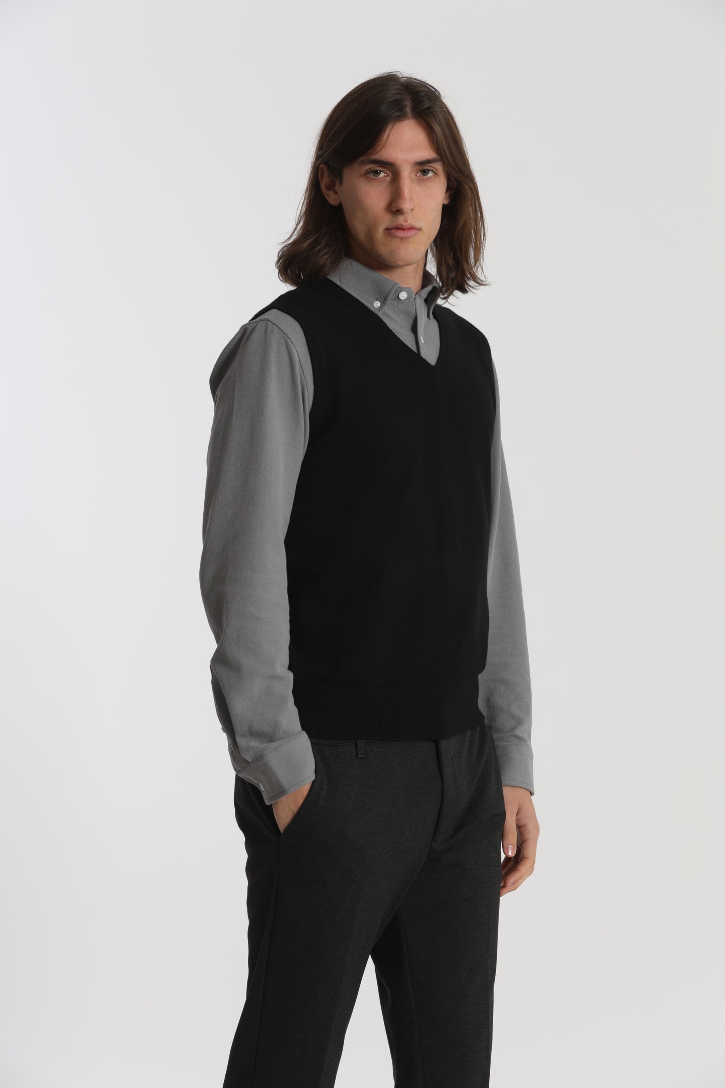 GILET IN MAGLIA MANO CASHMERE