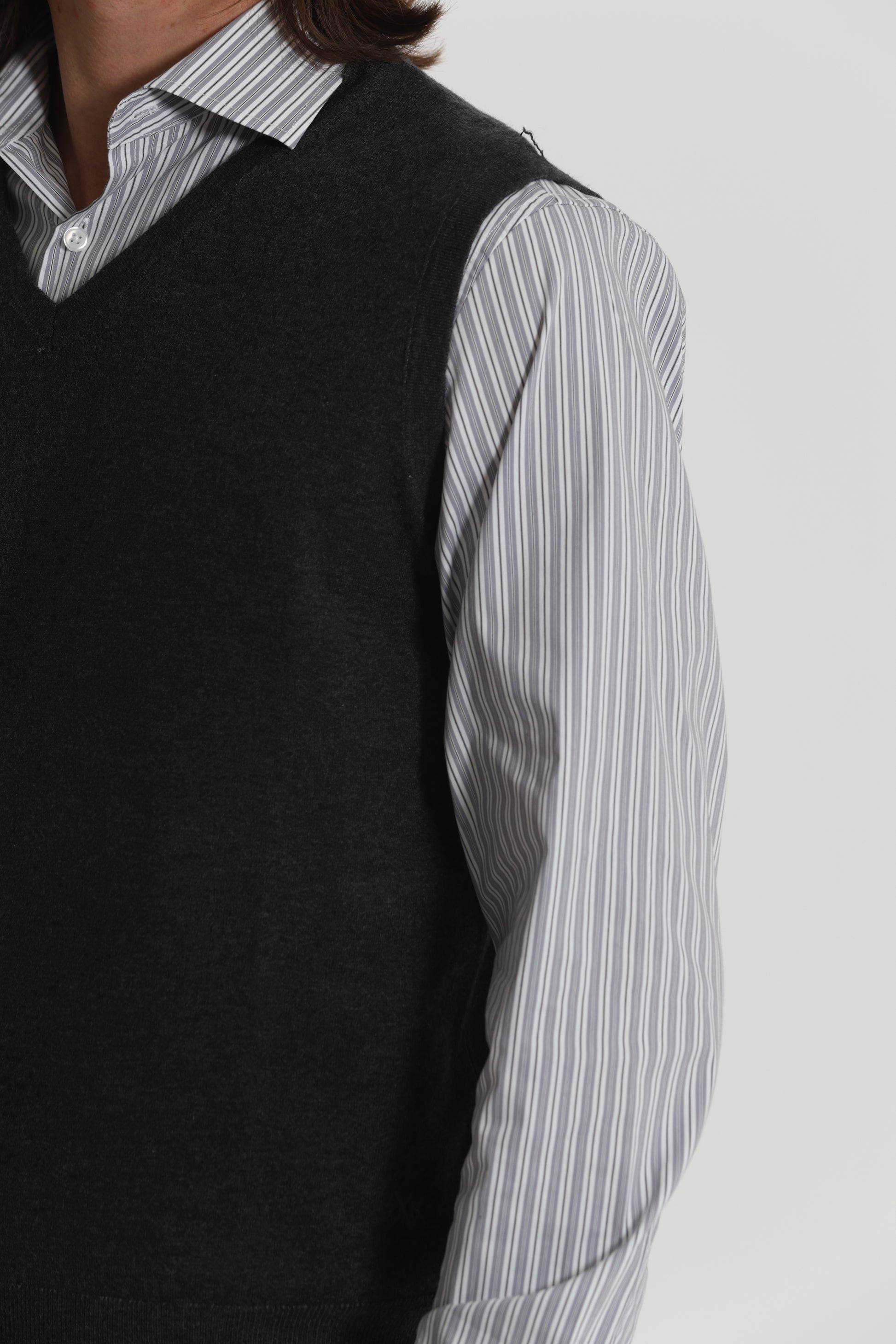GILET IN MAGLIA MANO CASHMERE