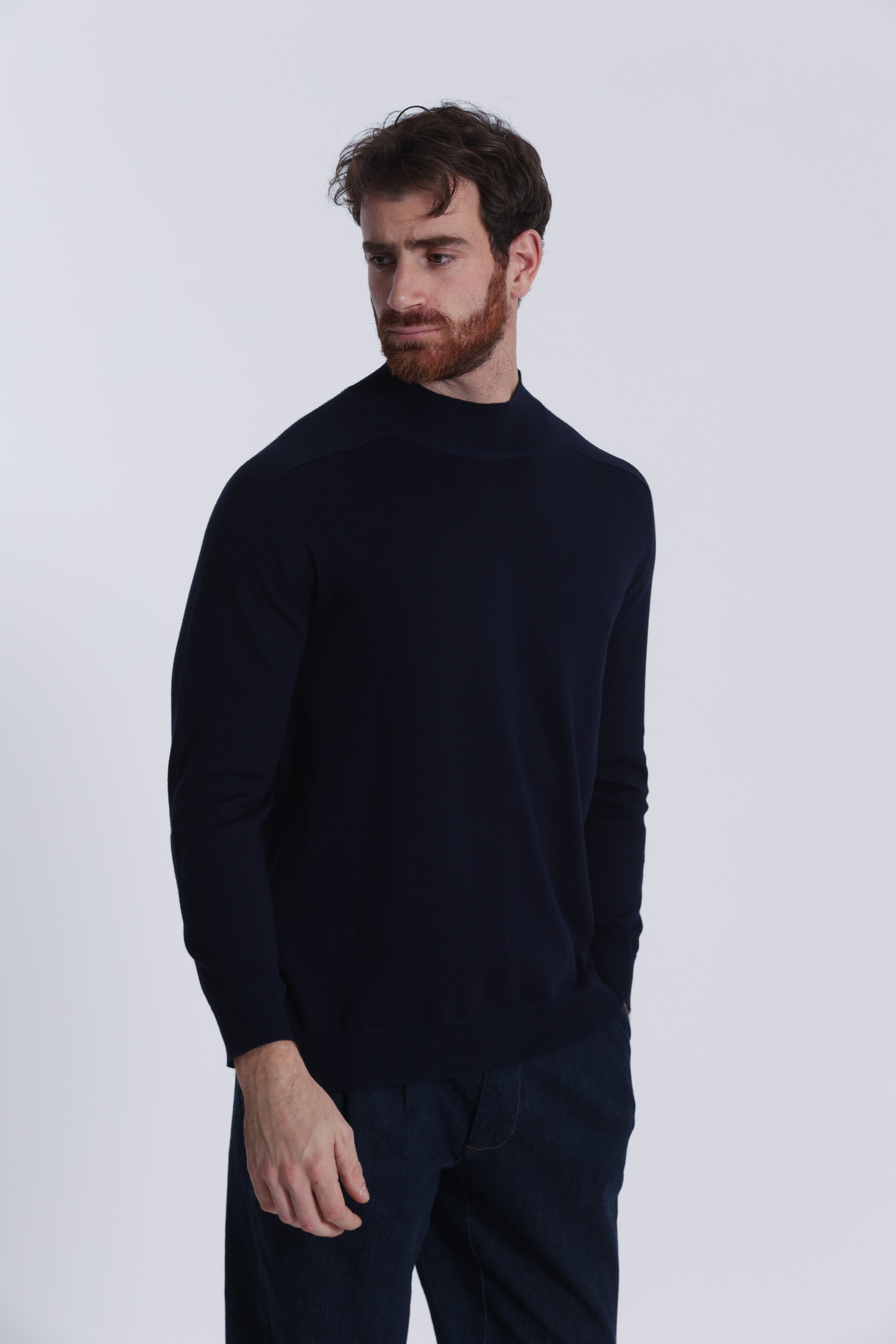 PULLOVER IN MAGLIA A MEZZO COLLO IN TINTA UNITA