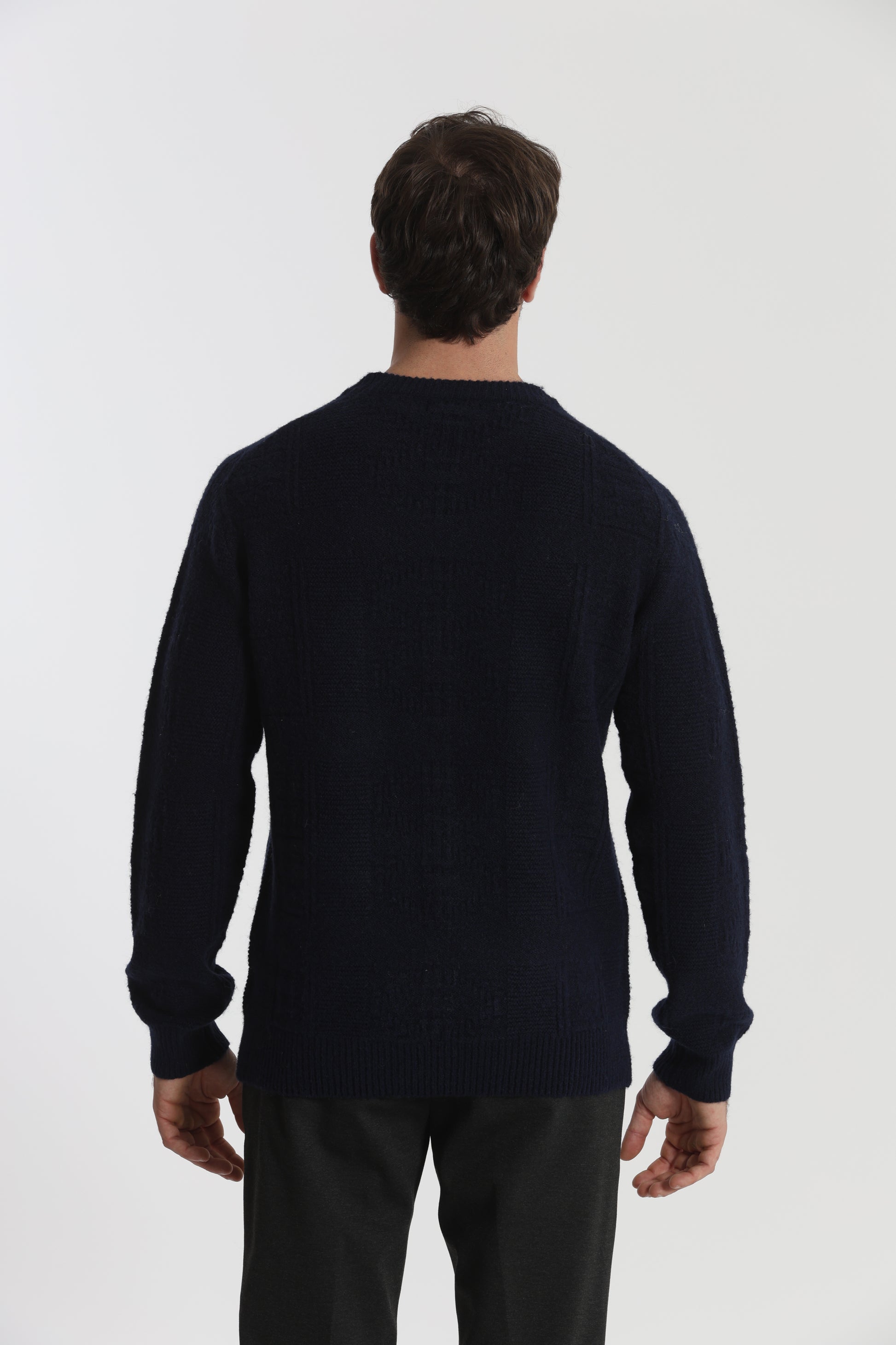 MAGLIA GIROCOLLO CON TEXTURE