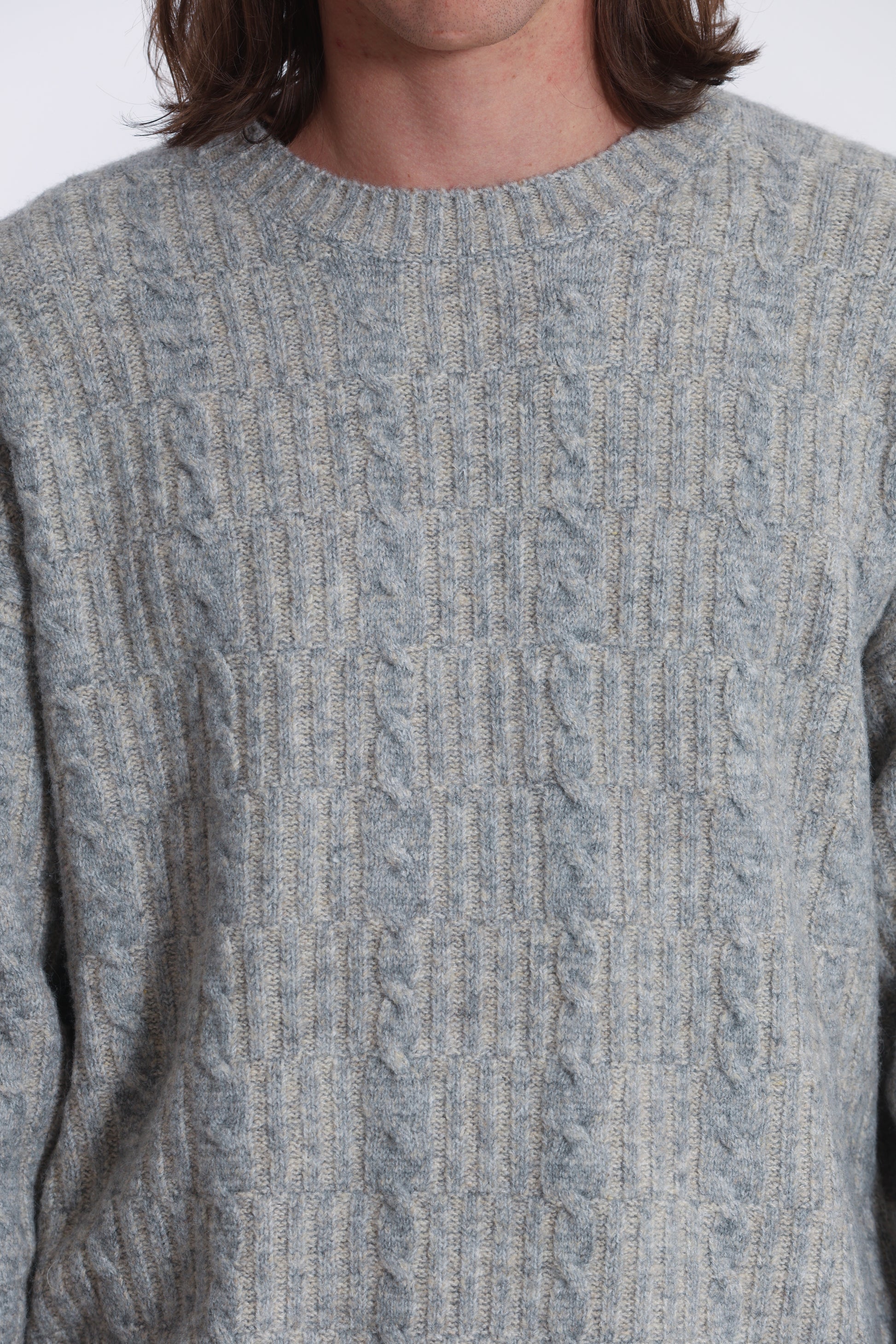 MAGLIA IN MISTO LANA CON TRECCIA