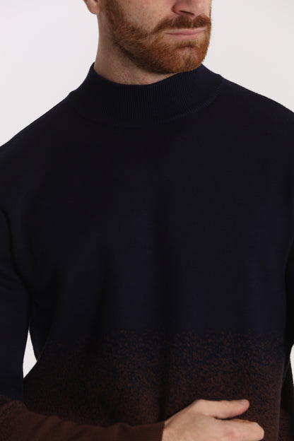 MAGLIA A MEZZO COLLO CON TEXTURE