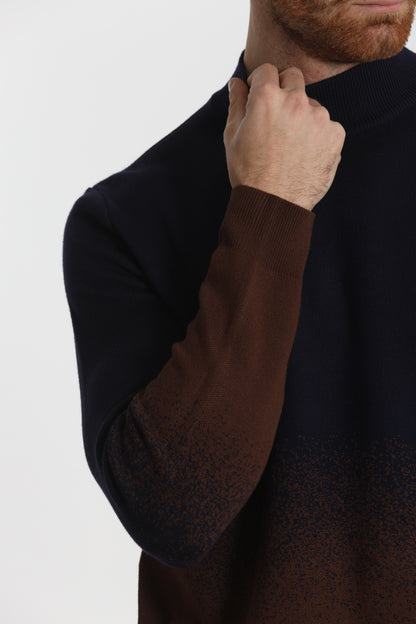 MAGLIA A MEZZO COLLO CON TEXTURE