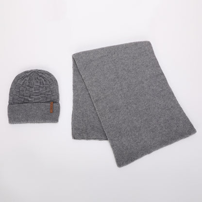 SET BERRETTO E SCIARPA CON TRECCE
