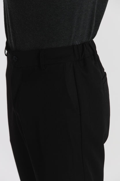 PANTALONI CON STRUTTURA CONFORT