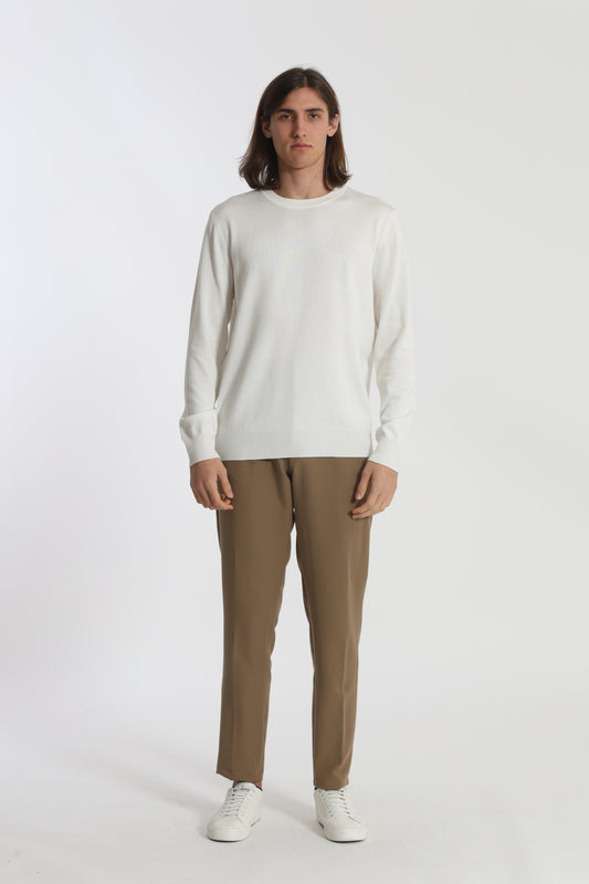 PANTALONI CON STRUTTURA CONFORT