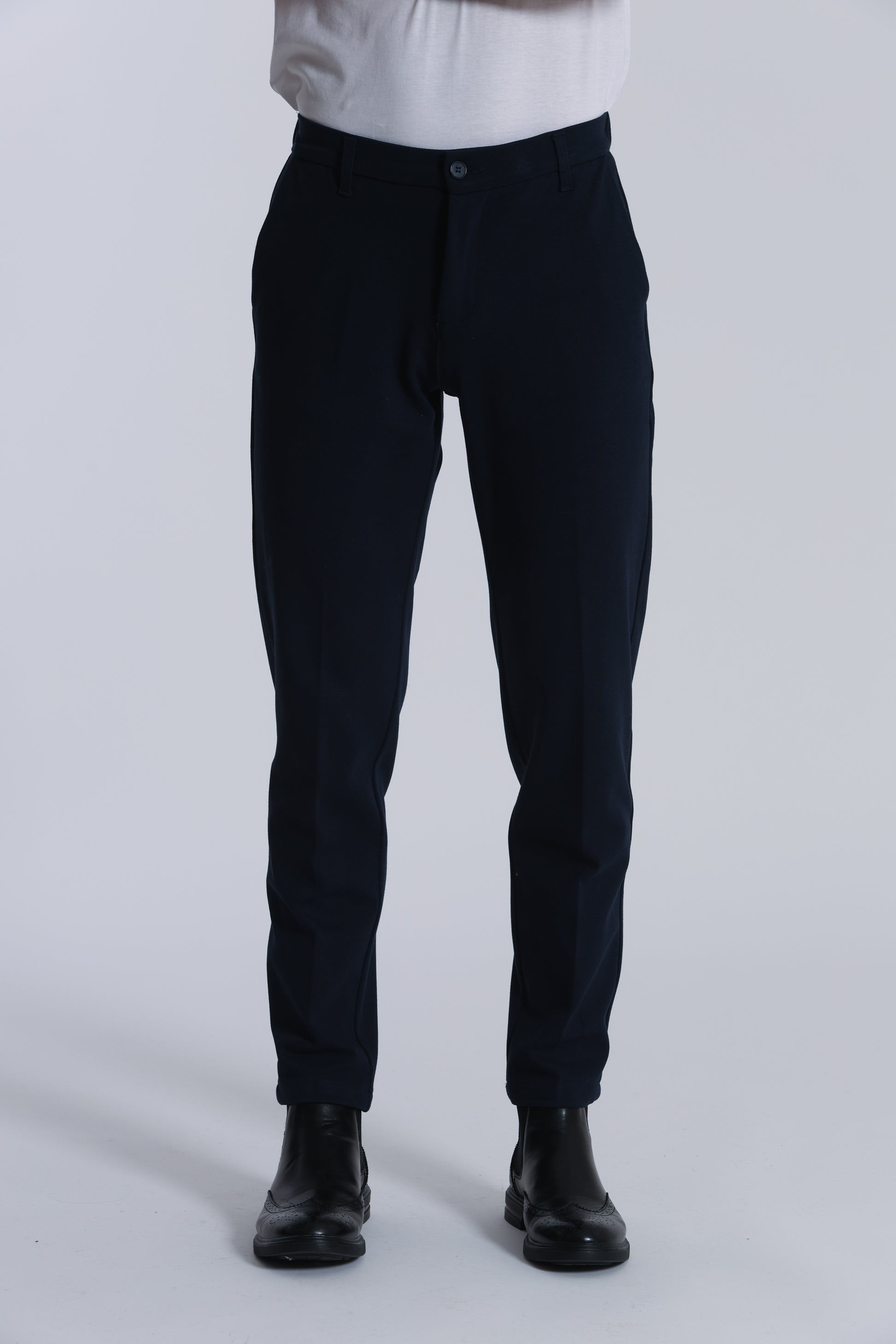 PANTALONI CON STRUTTURA CONFORT