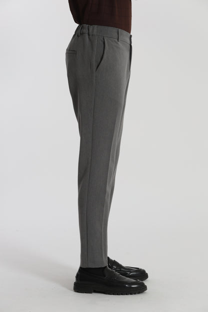 PANTALONI CON STRUTTURA CONFORT