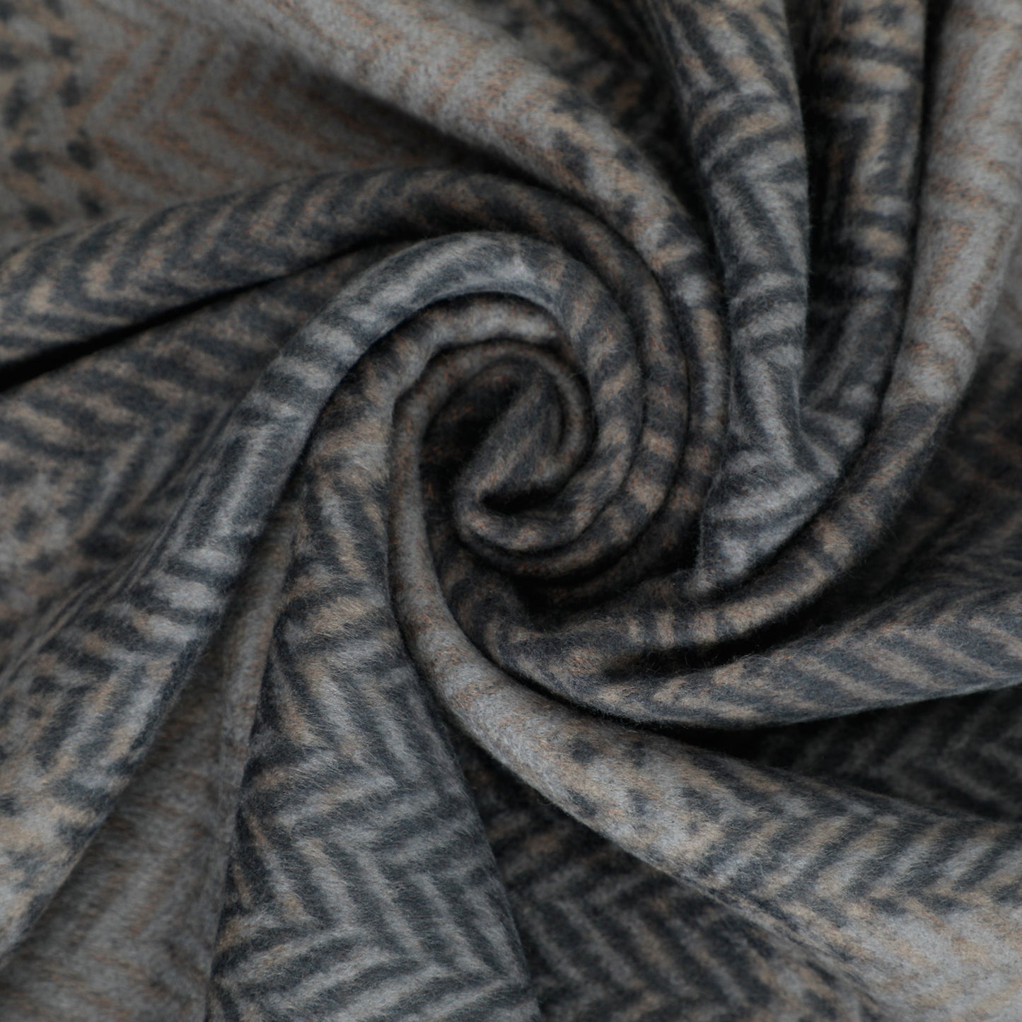 SCIARPA JACQUARD CON MOTIVO DIAGONALE