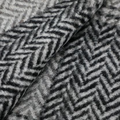 SCIARPA JACQUARD CON MOTIVO DIAGONALE