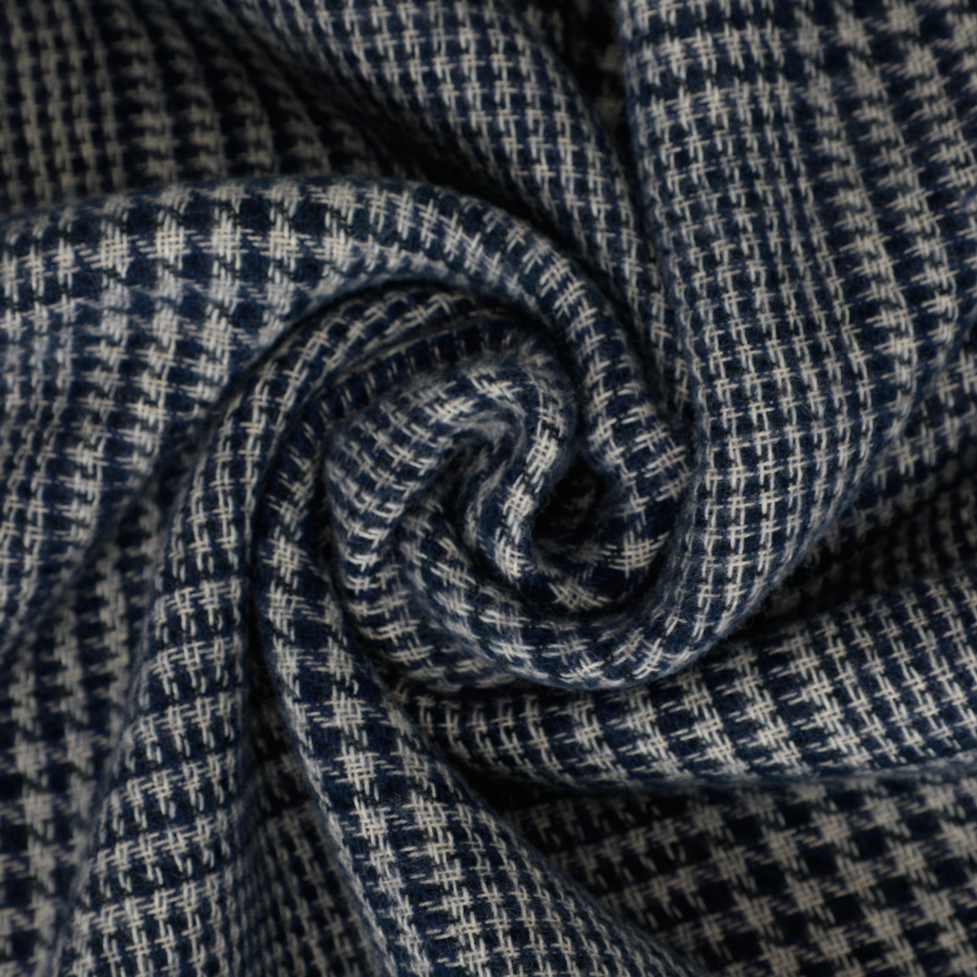 SCIARPA JACQUARD CON MOTIVO GEOMETRICO