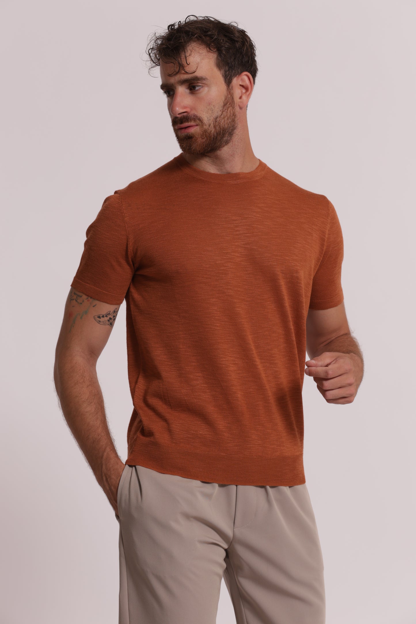 T-SHIRT IN MAGLIA LEGGERA