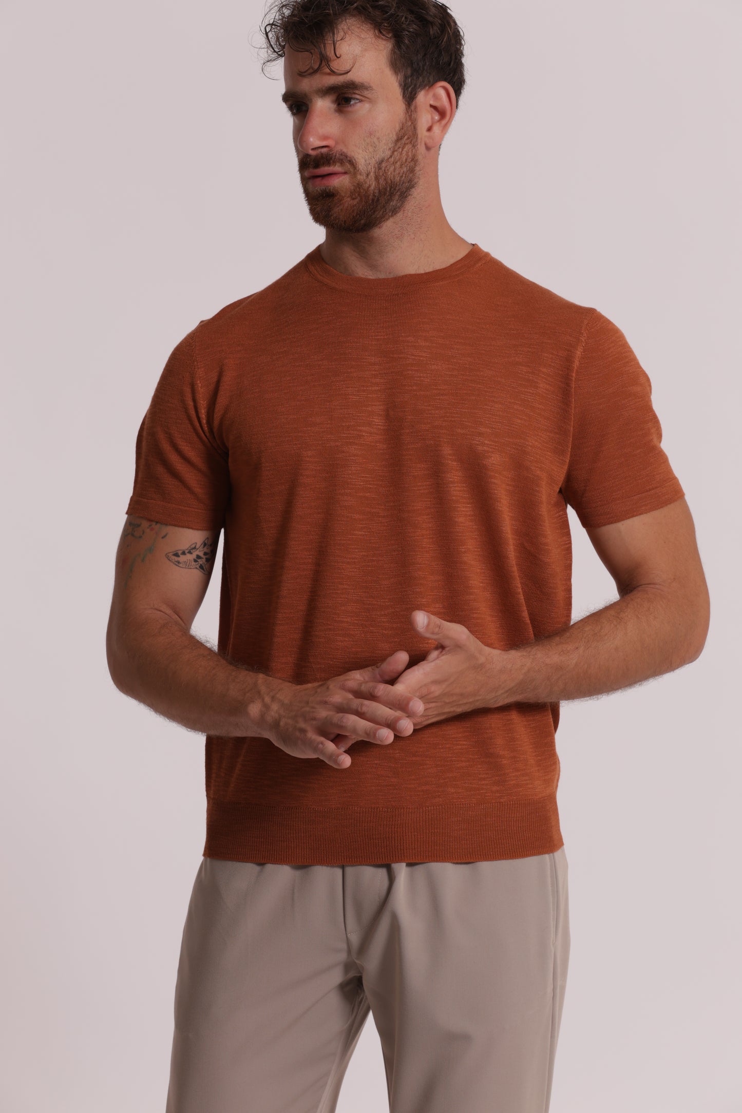 T-SHIRT IN MAGLIA LEGGERA