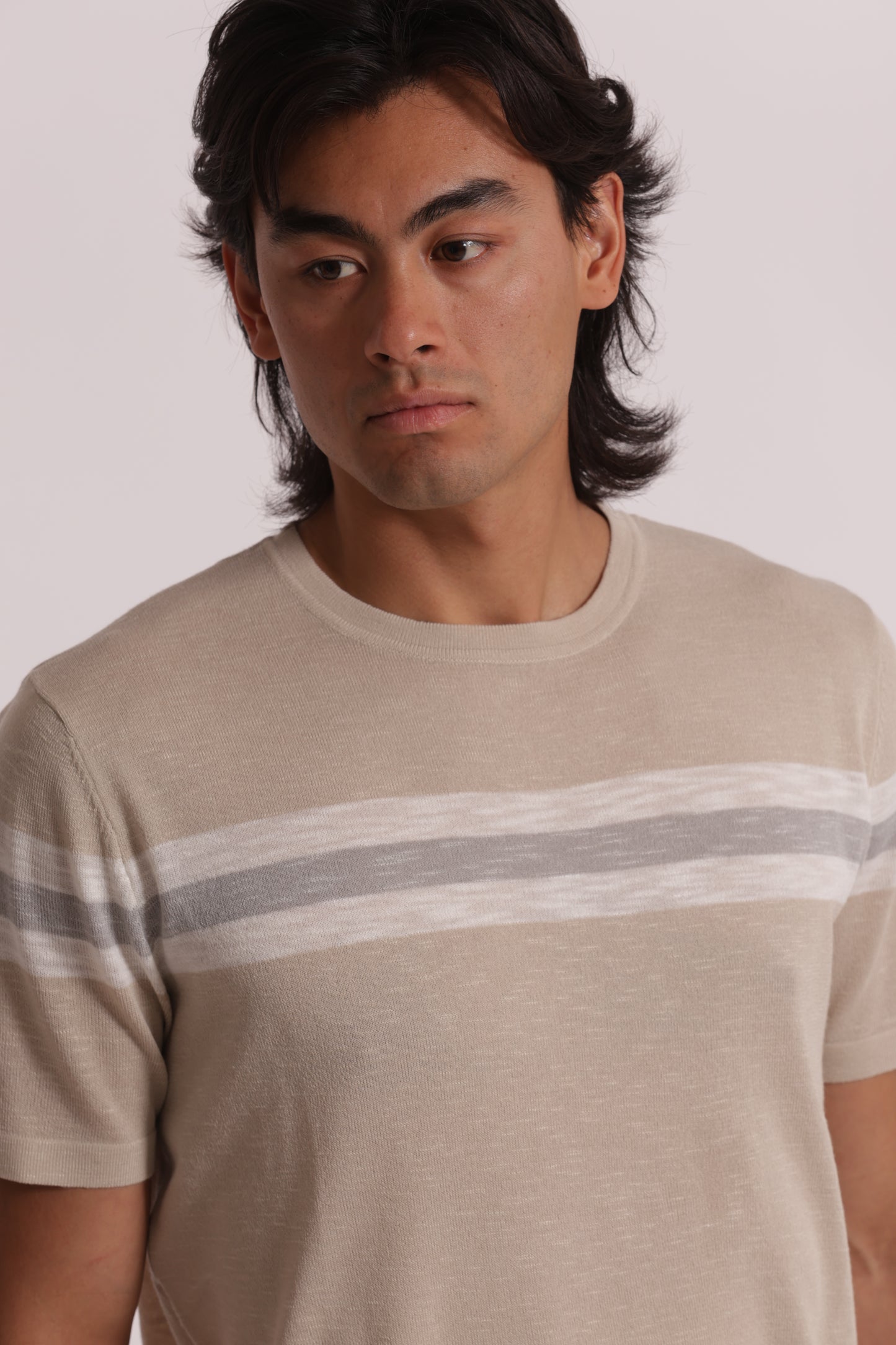 T-SHIRT IN MAGLIA LEGGERA RIGATA