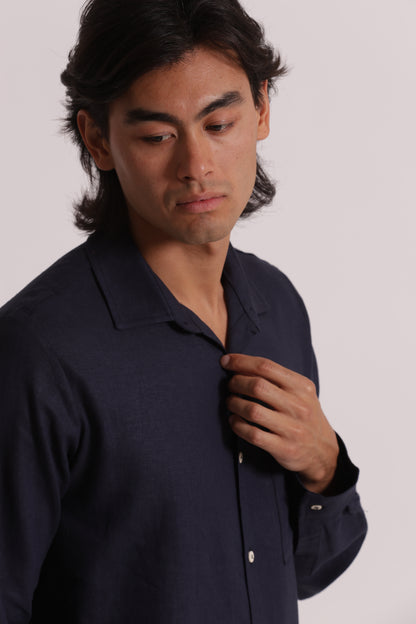 CAMICIA IN LINO CON MANICA LUNGA E TASCHINO