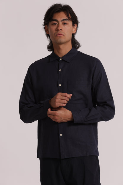 CAMICIA IN LINO CON MANICA LUNGA E TASCHINO