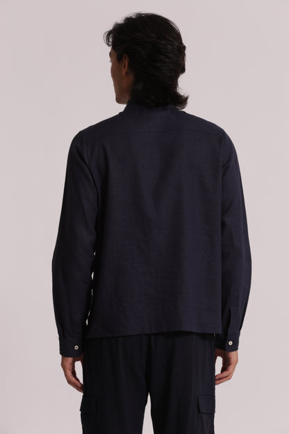 CAMICIA IN LINO CON MANICA LUNGA E TASCHINO