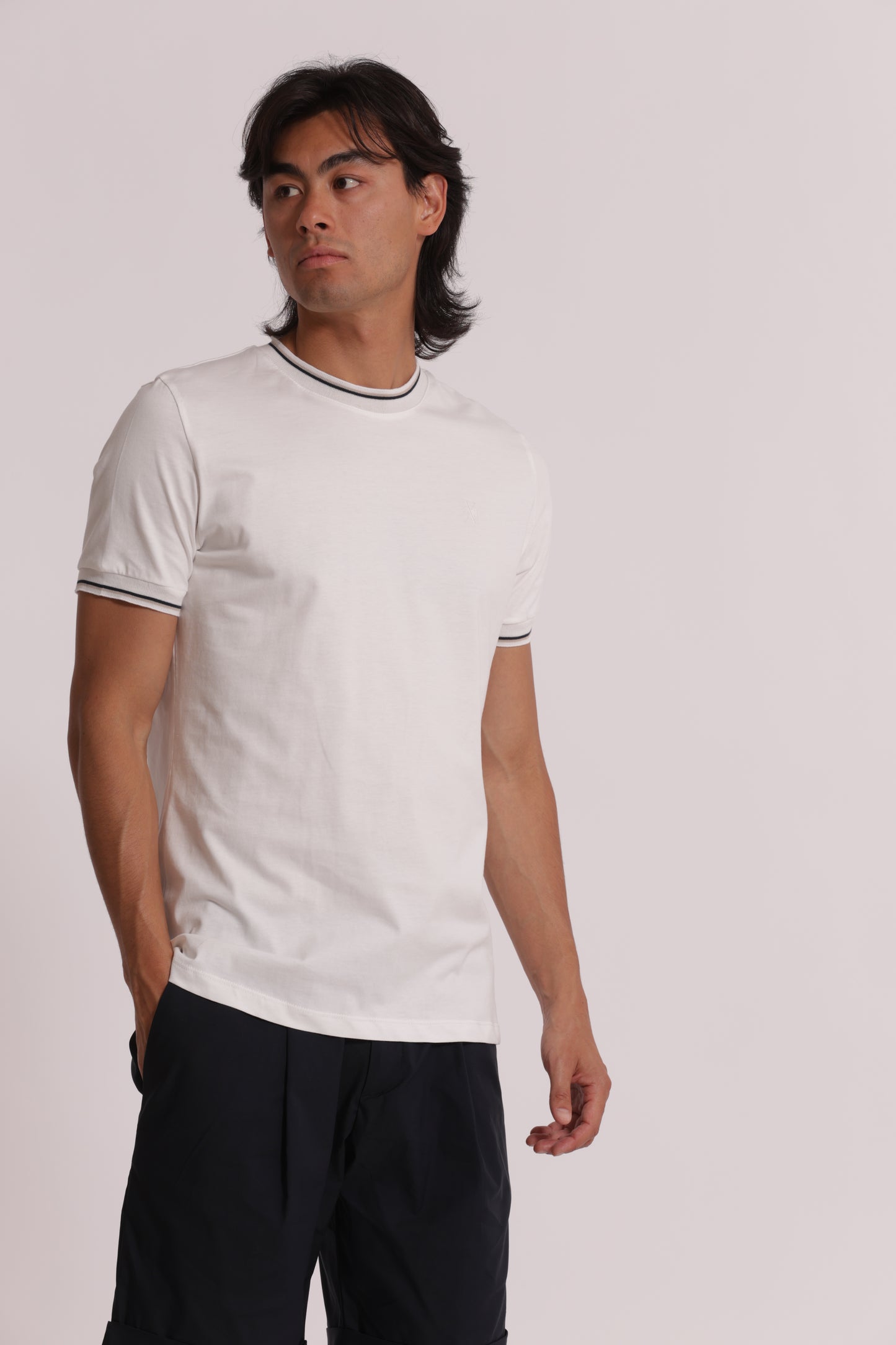 T-SHIRT IN COTONE FINITURA TRICOLORE