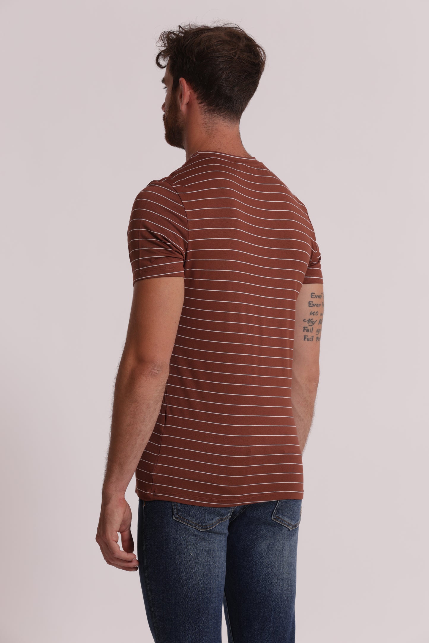 T-SHIRT GIROCOLLO CON TASCHINO MARINIERE