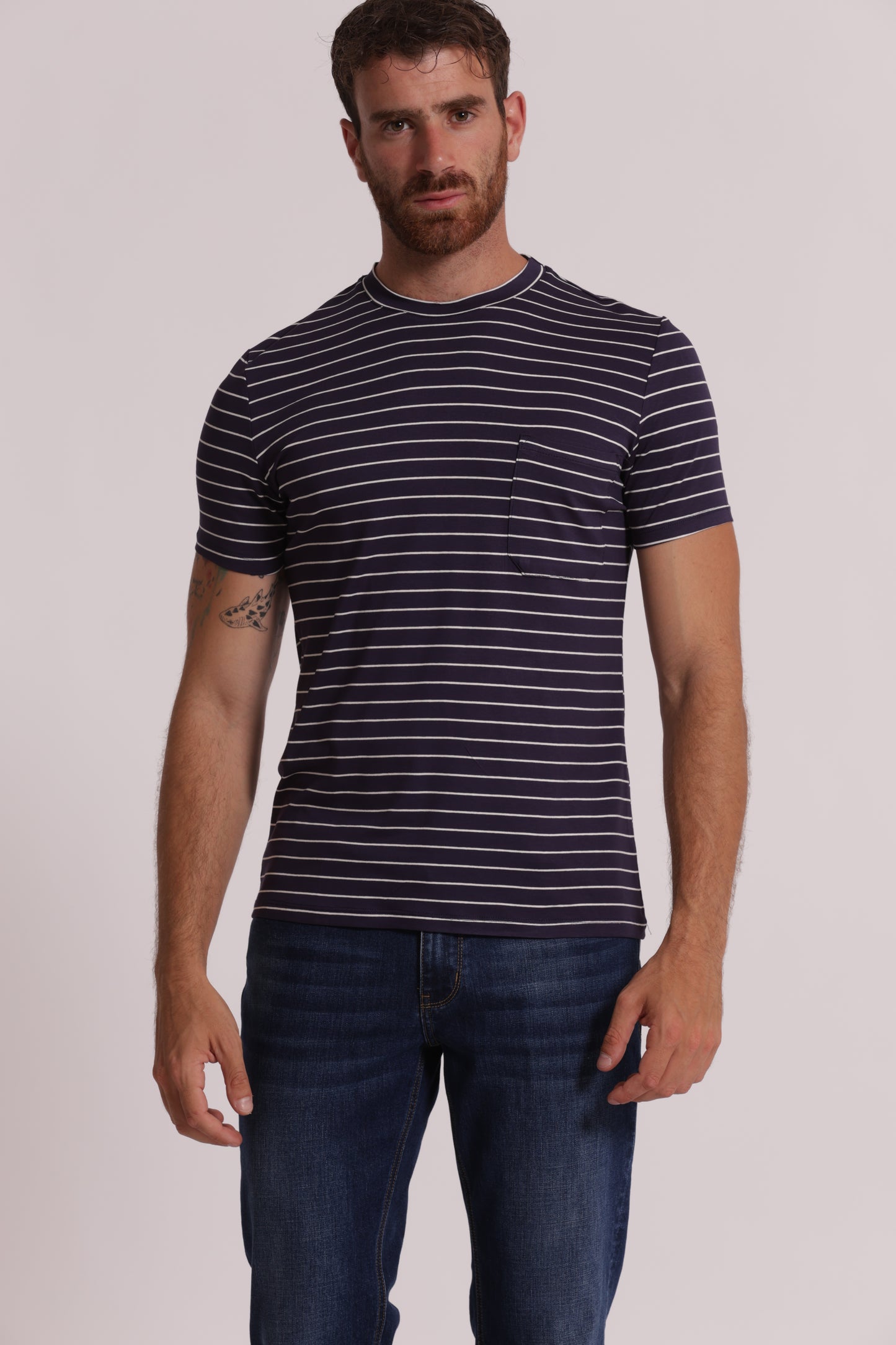 T-SHIRT GIROCOLLO CON TASCHINO MARINIERE