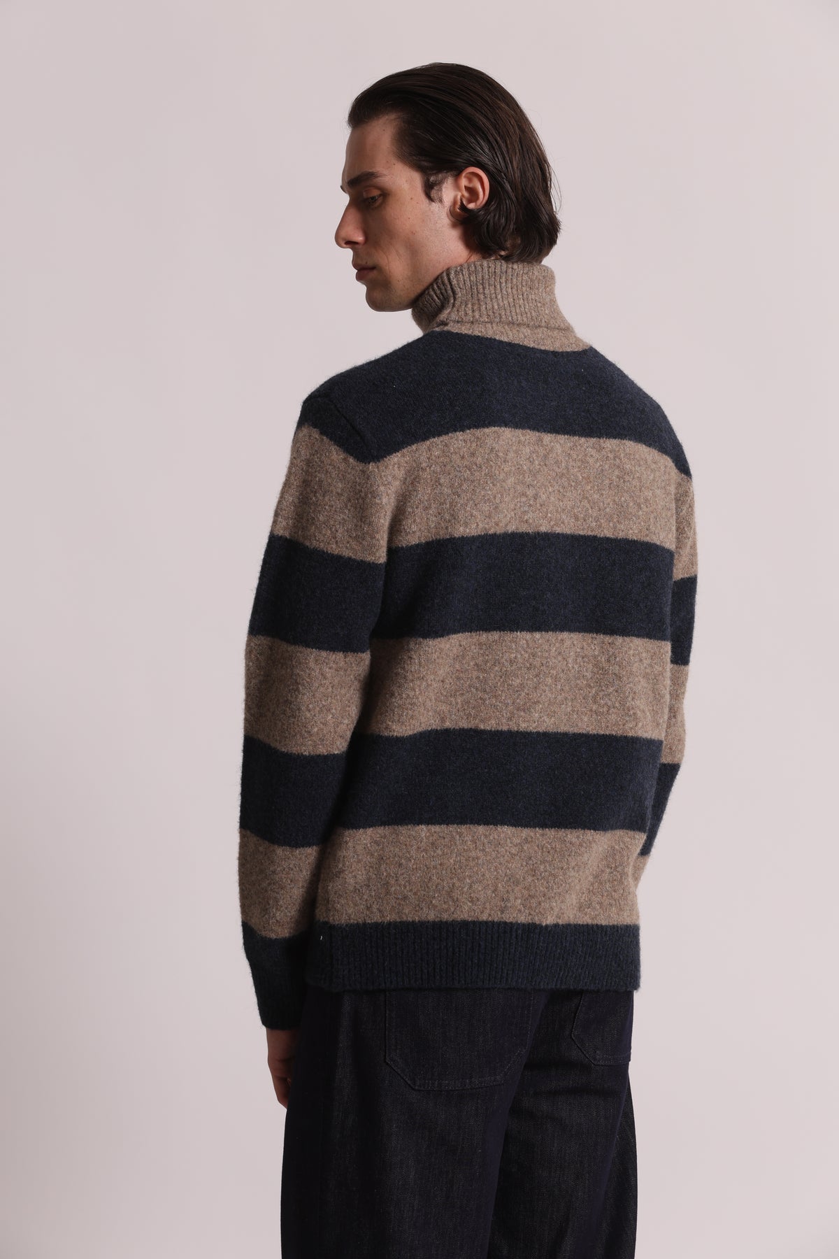 MAGLIONE DOLCEVITA A RIGHE